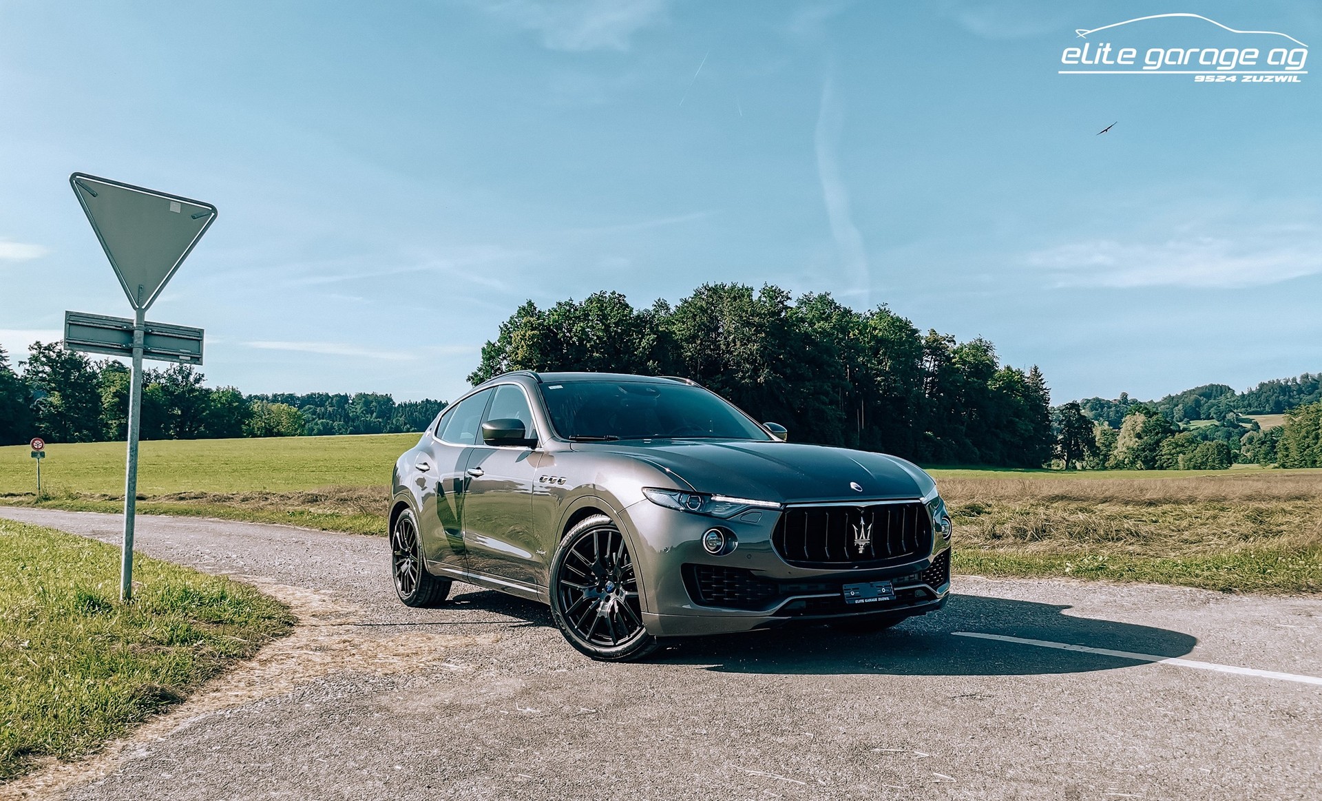 MASERATI Levante 3.0 V6 Nerissimo Automatica-image-1