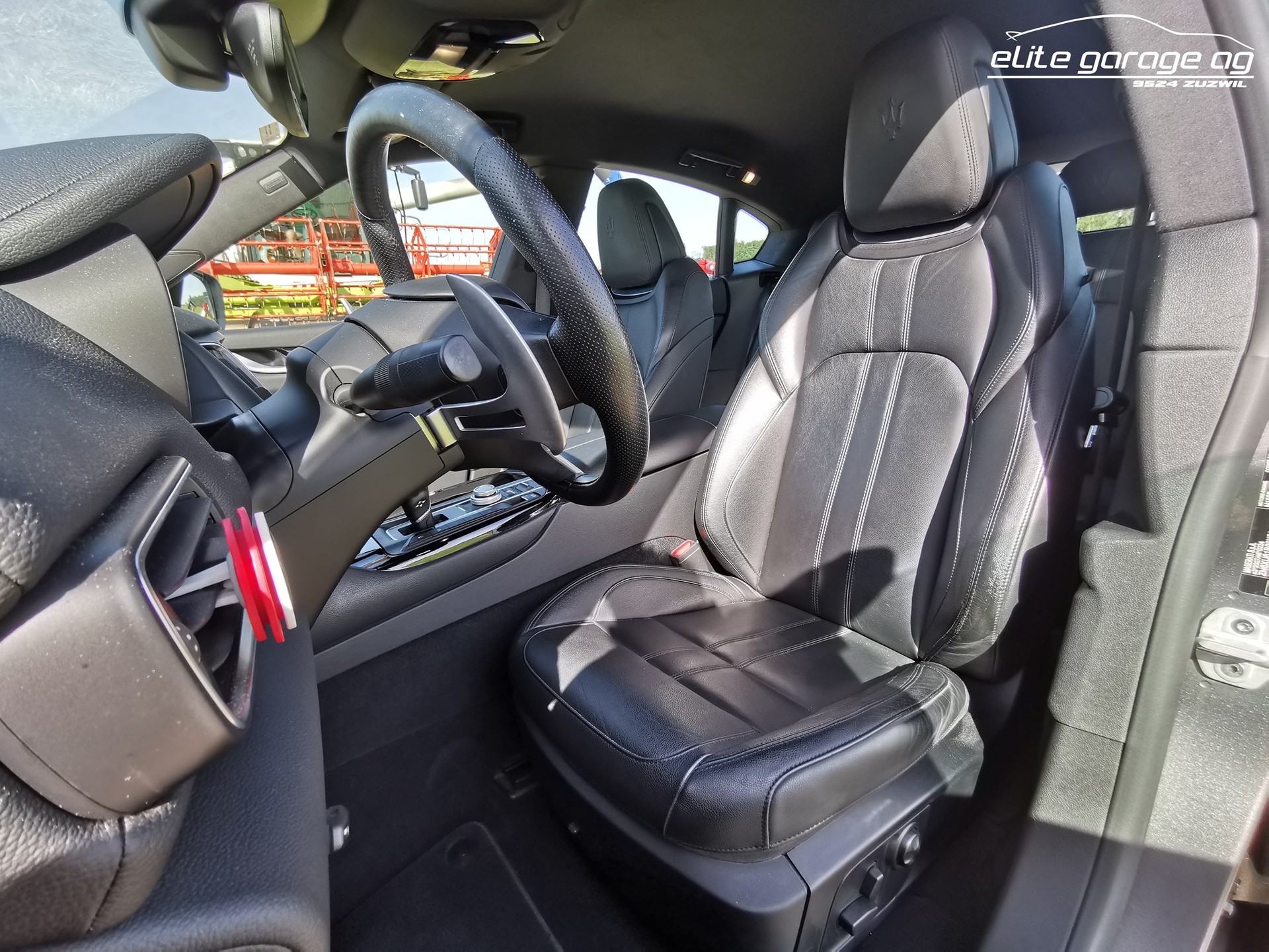 MASERATI Levante 3.0 V6 Nerissimo Automatica-image-9