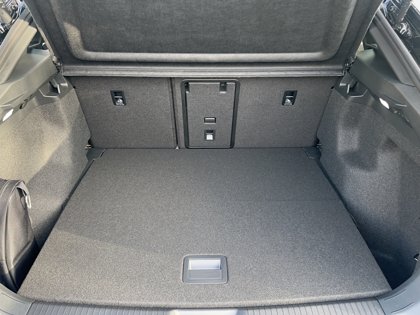 VW ID.5 Pro Performance 77 kWh-image-9