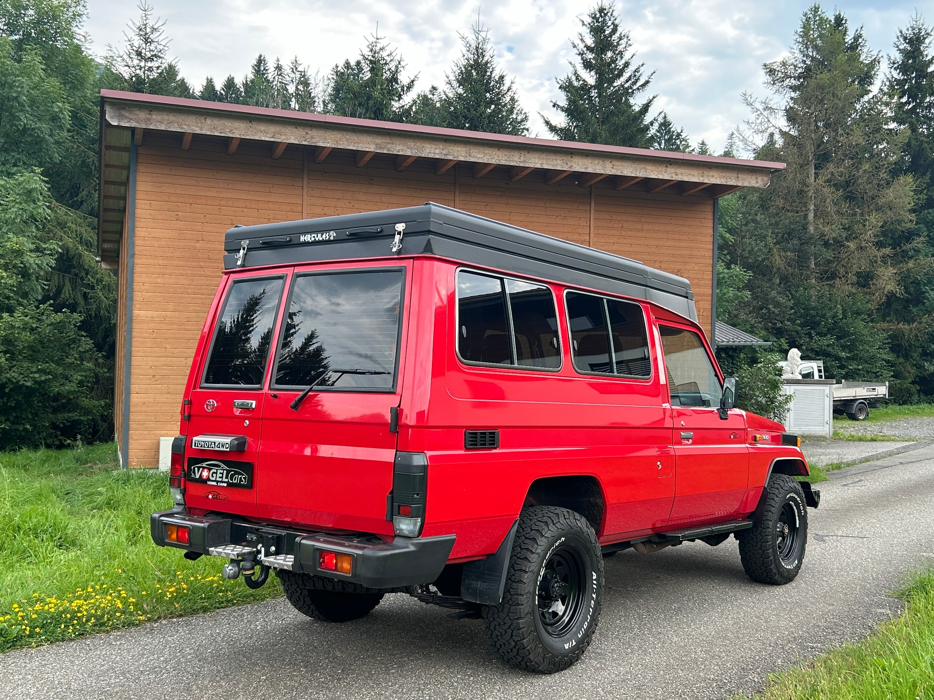 TOYOTA Land Cruiser 400 Hdt Long 4.2D-image-8