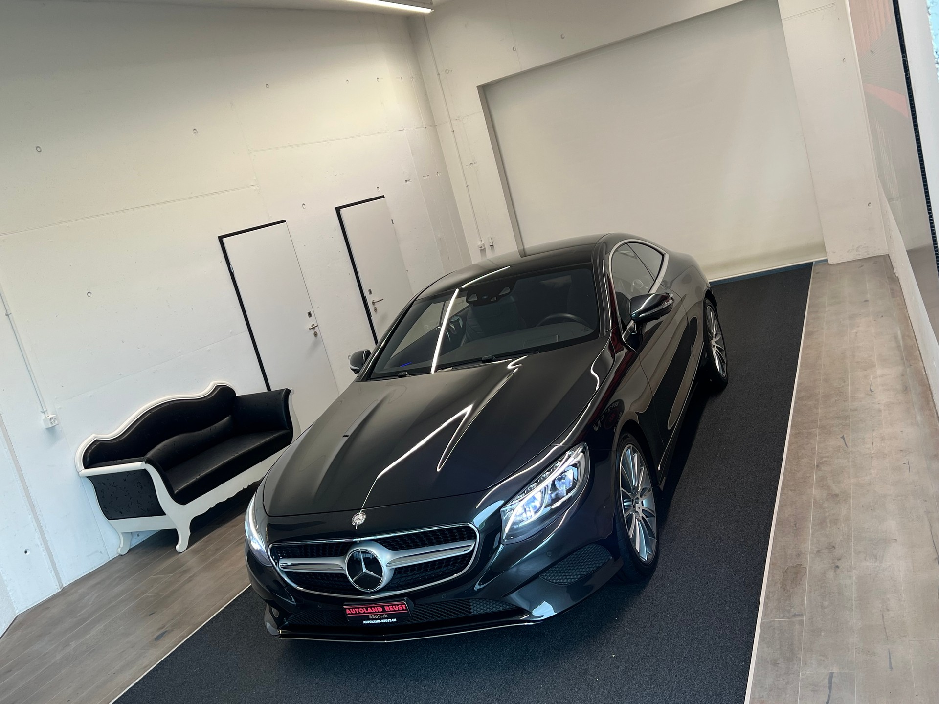 MERCEDES-BENZ S 500 Coupé 4Matic 7G-Tronic-image-3