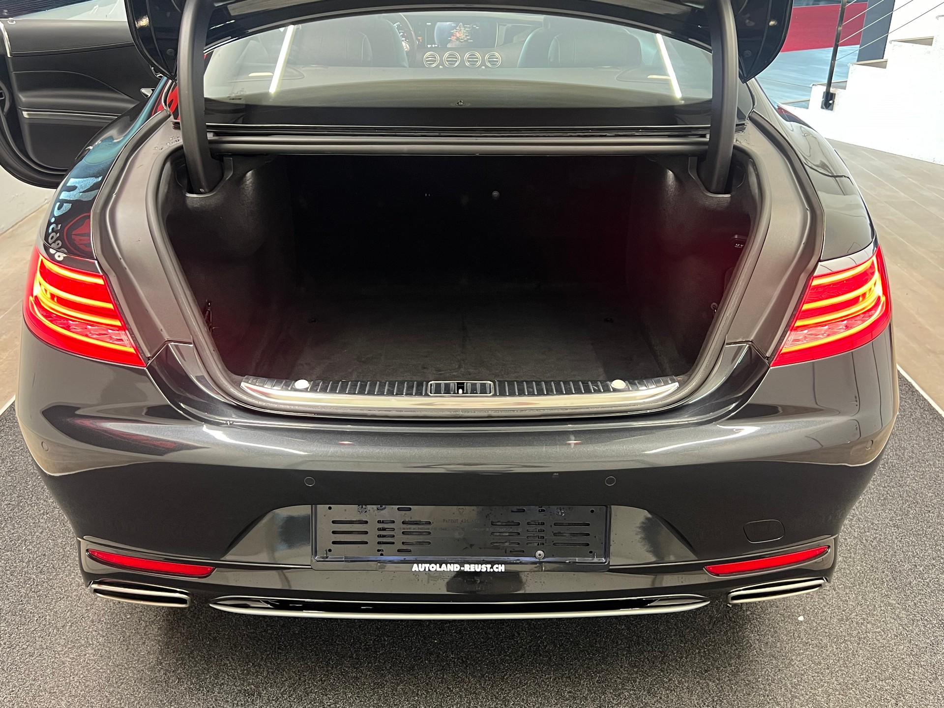MERCEDES-BENZ S 500 Coupé 4Matic 7G-Tronic-image-9