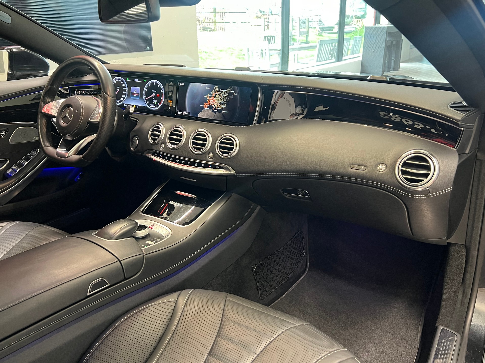 MERCEDES-BENZ S 500 Coupé 4Matic 7G-Tronic-image-17