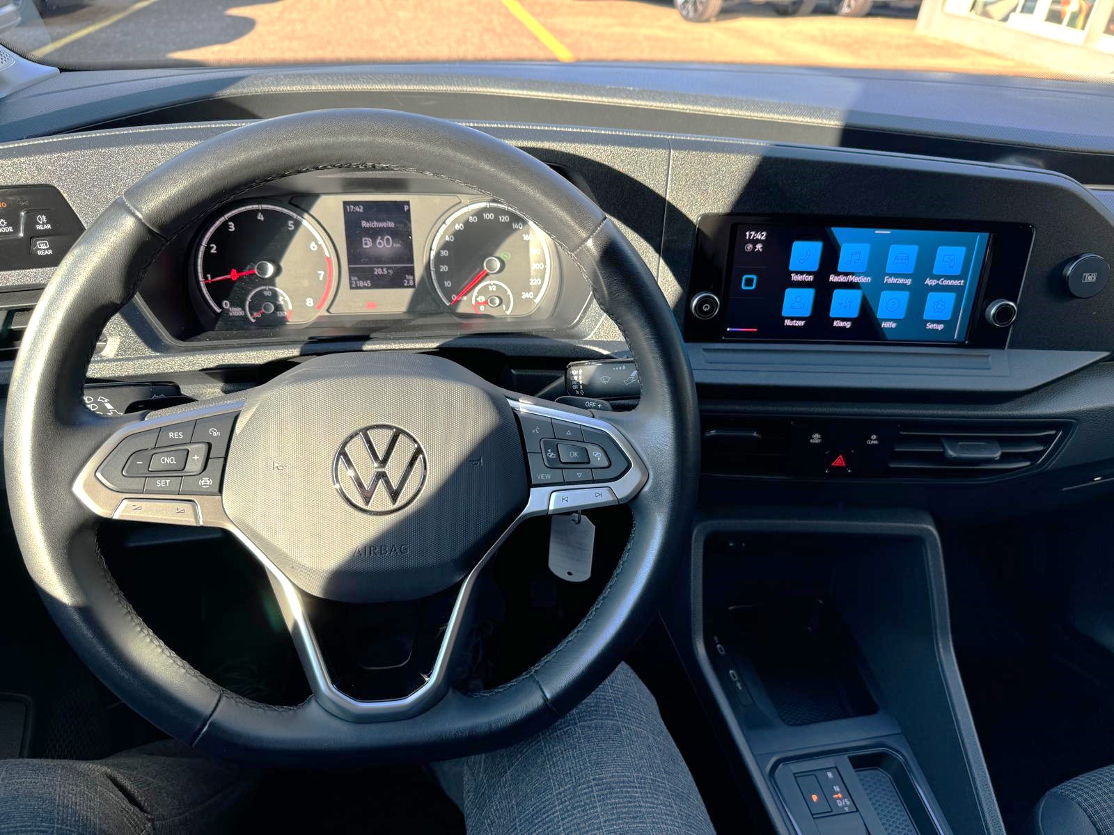 VW Caddy Car. 1.5TSI Ent DSG-image-2