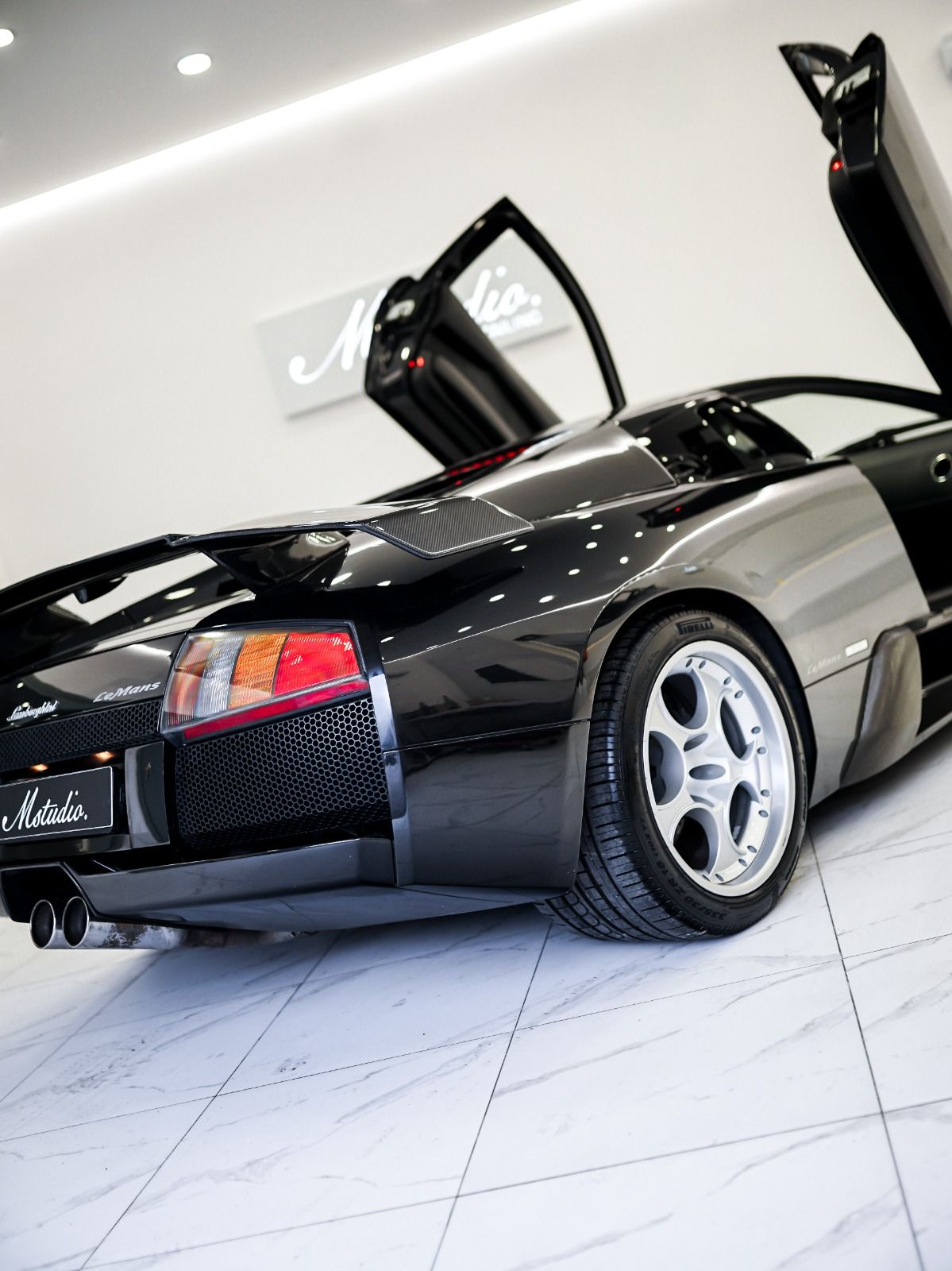 LAMBORGHINI Murciélago 6.2 Coupé-image-2