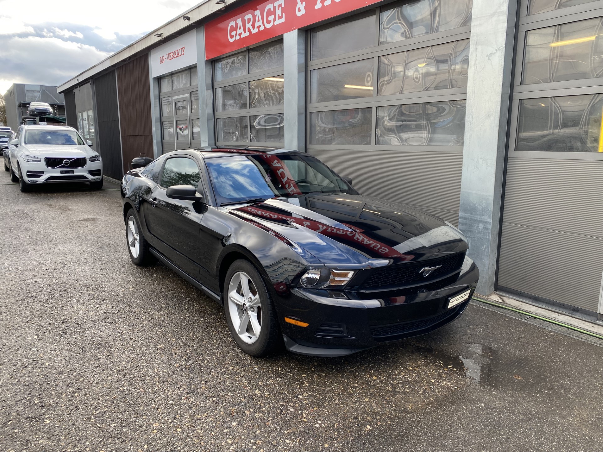 FORD 3.7 V6 Automatic-image-2
