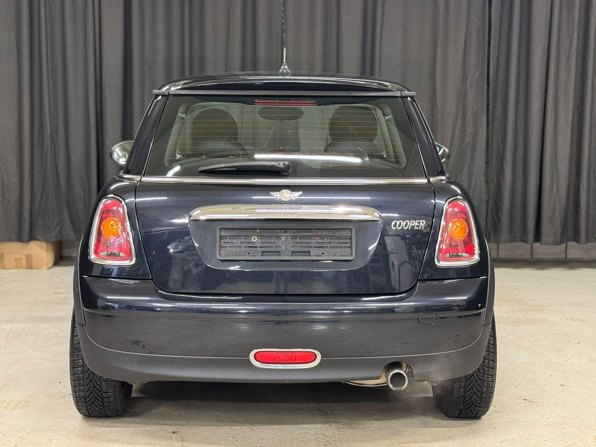 MINI Mini Cooper-image-5