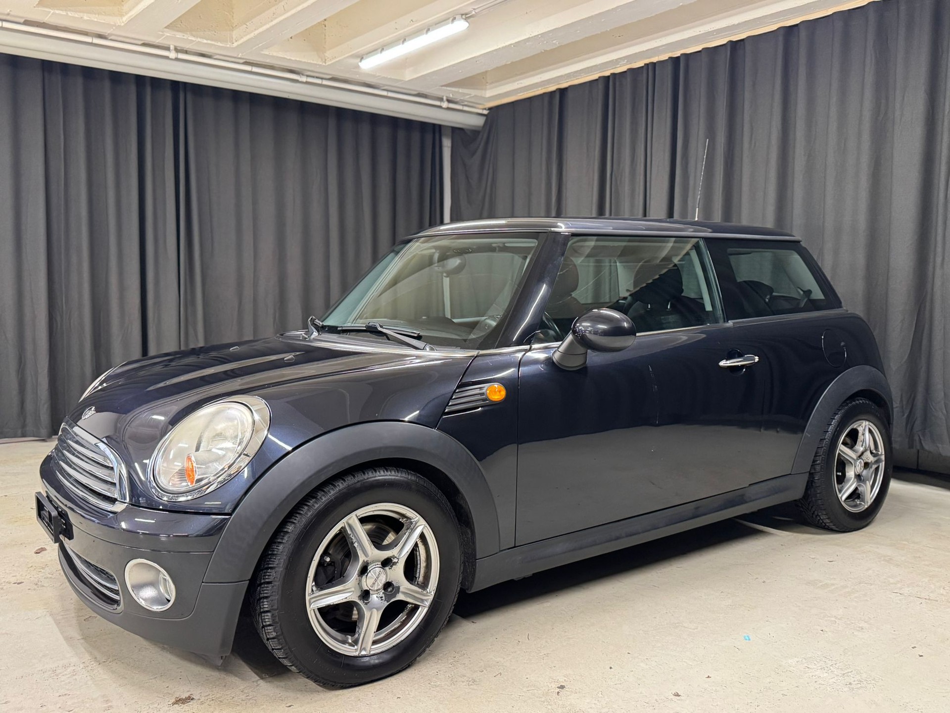 MINI Mini Cooper-image-0