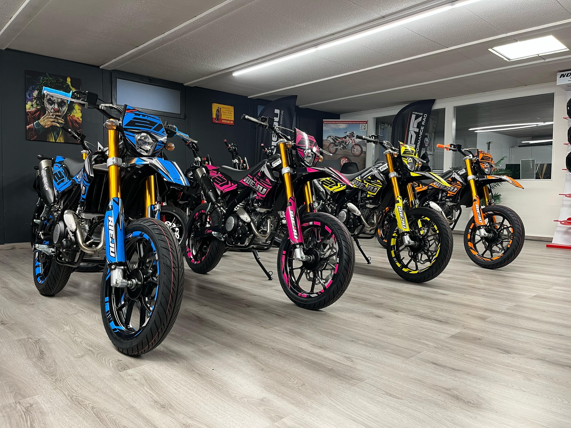 RIEJU MRT 125 EU-image-8
