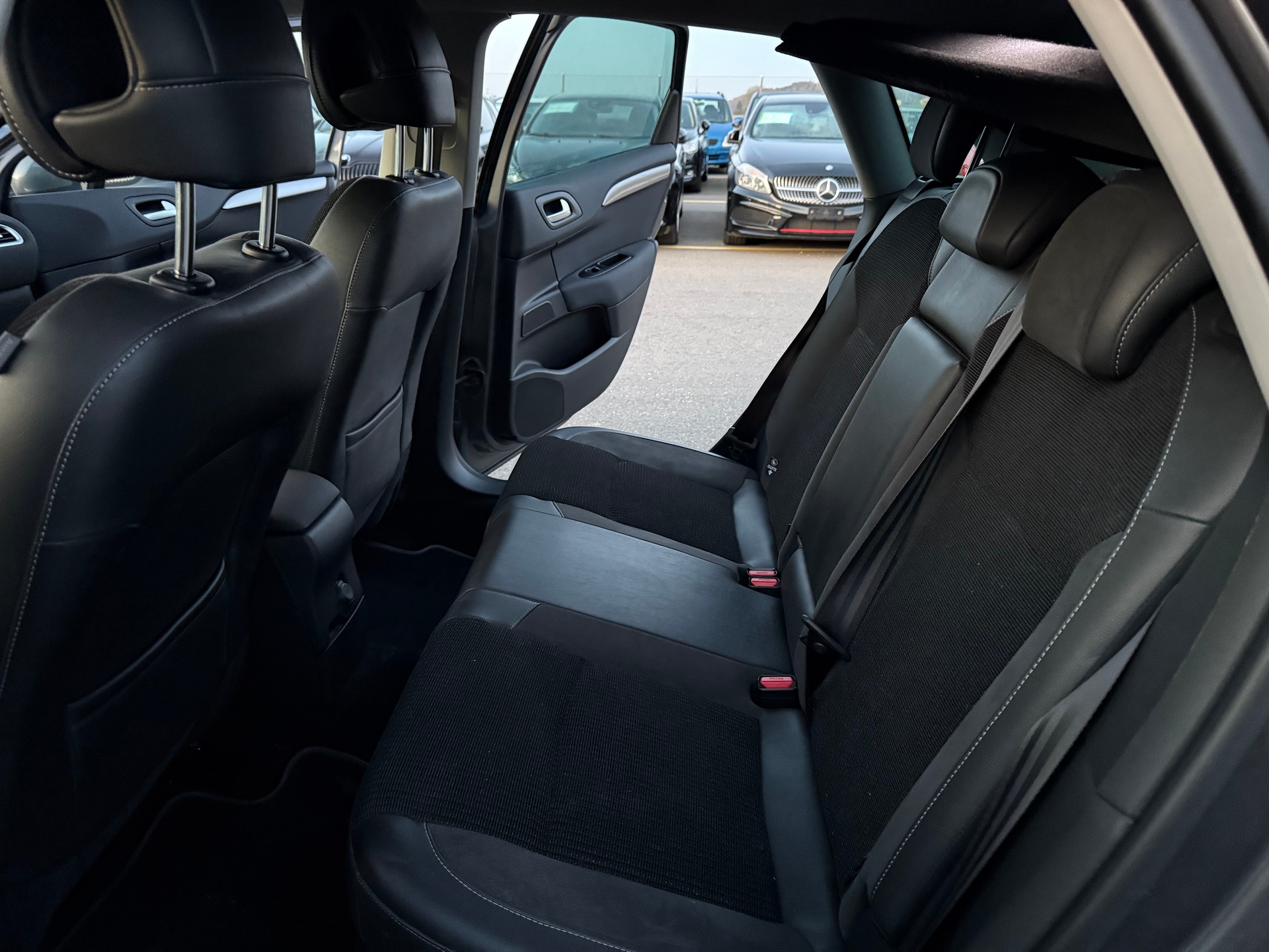 CITROEN C4 2.0 BlueHDi Shine-image-20