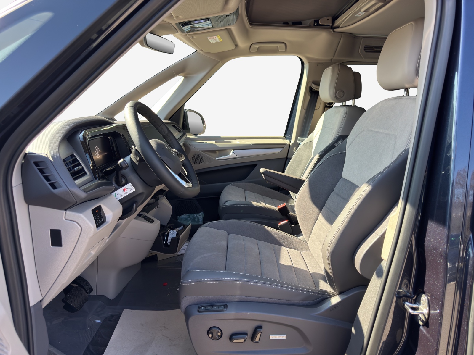 VW California 2.0 TSI Beach Liberty-image-7