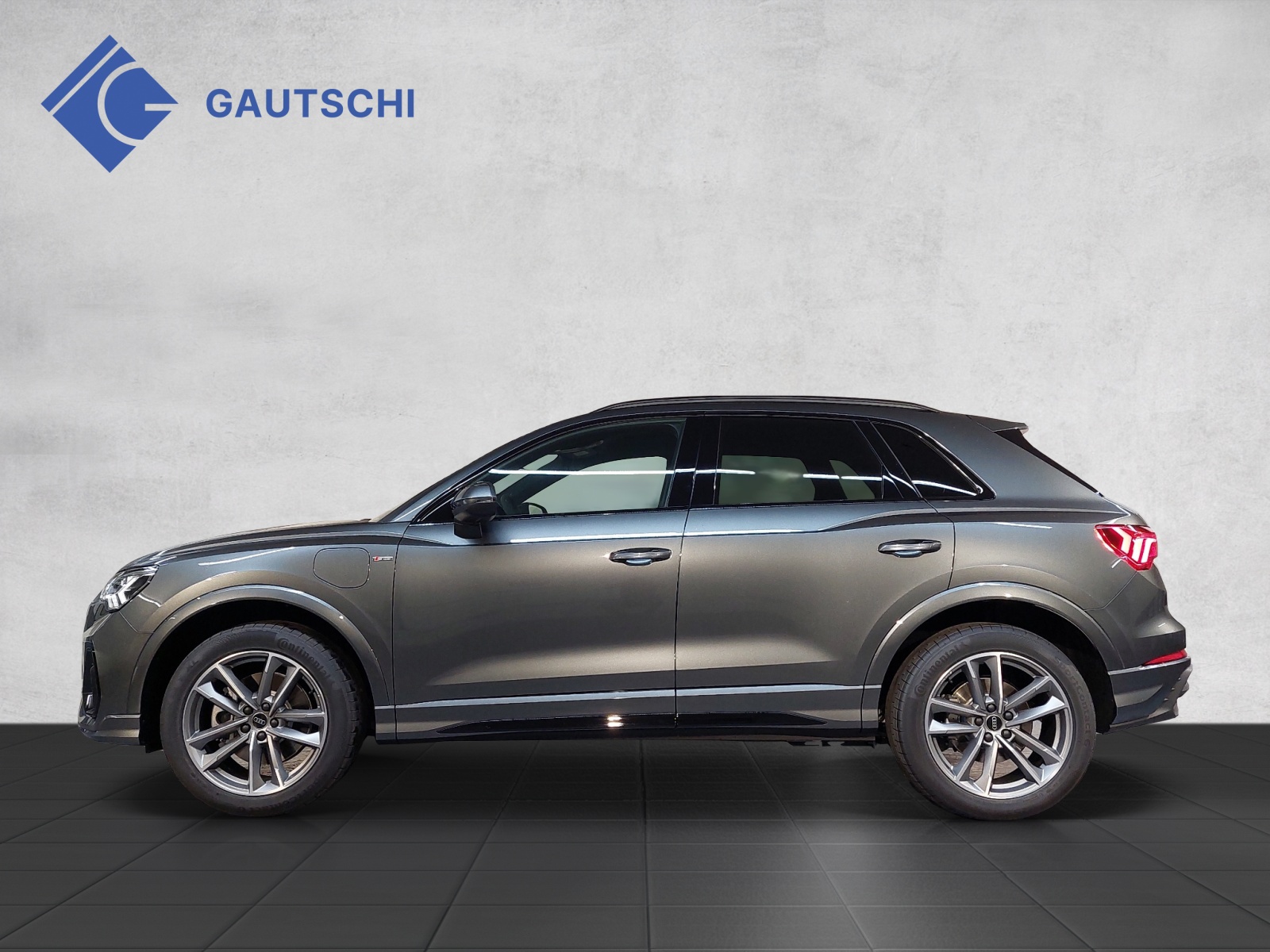 AUDI Q3 45 TFSI e S line S-tronic-image-1