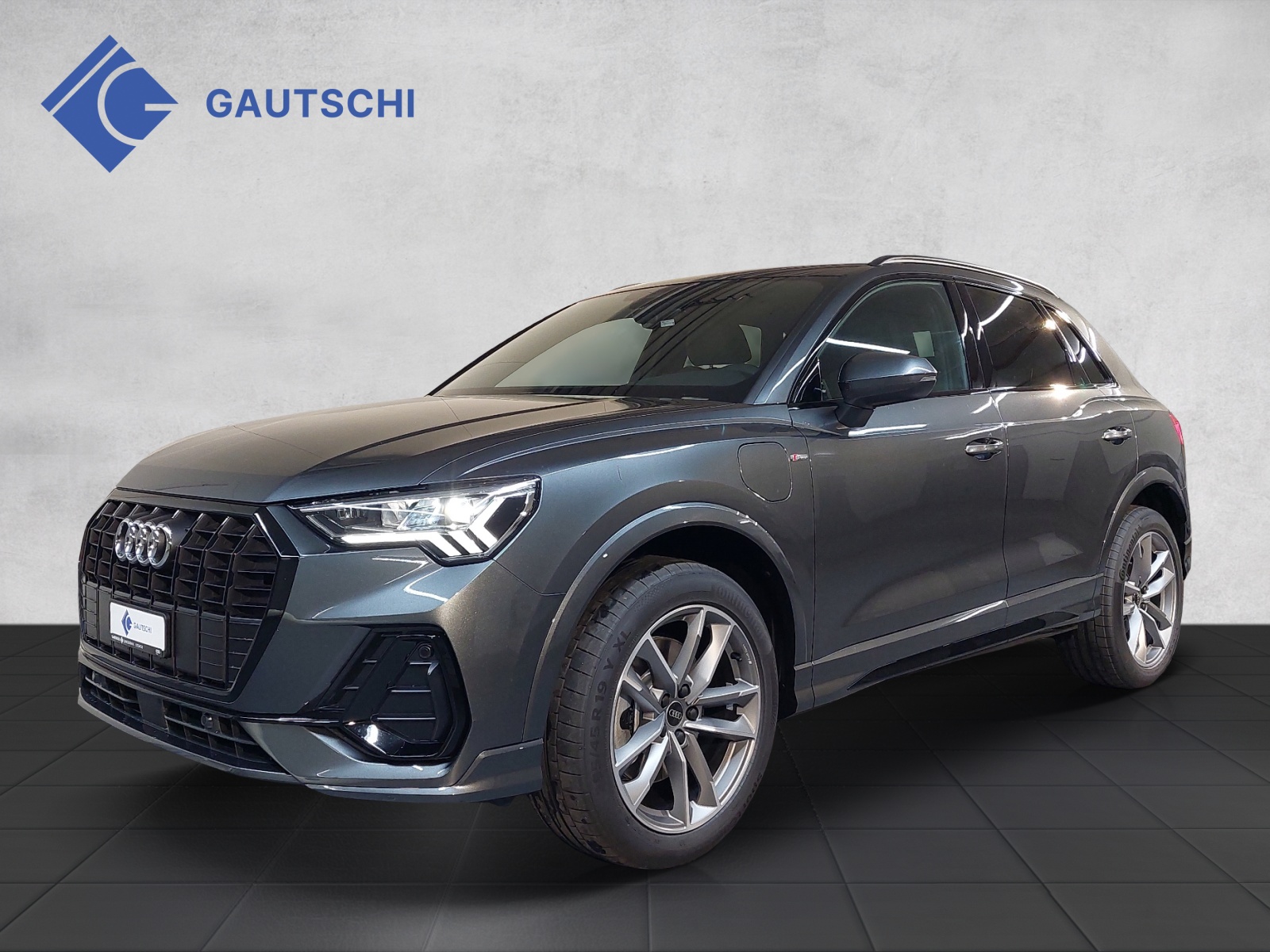 AUDI Q3 45 TFSI e S line S-tronic-image-0