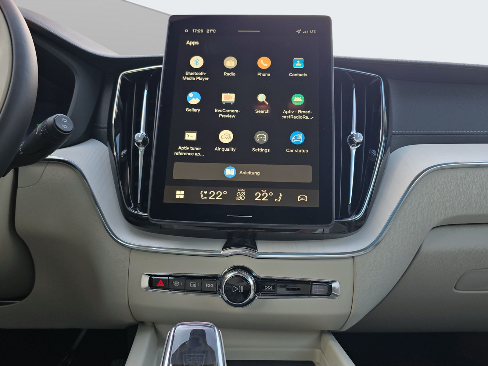 VOLVO XC60 T6 eAWD PluginHybrid Ultra Dark Model 2026-image-12