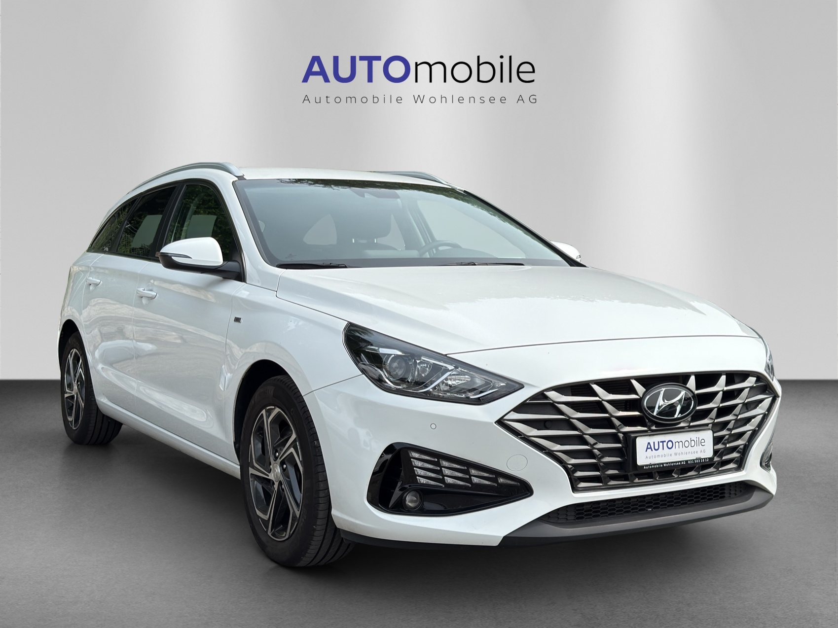 HYUNDAI i30 Wagon 1.5 T-GDi Amplia 48V MH DCT-image-3