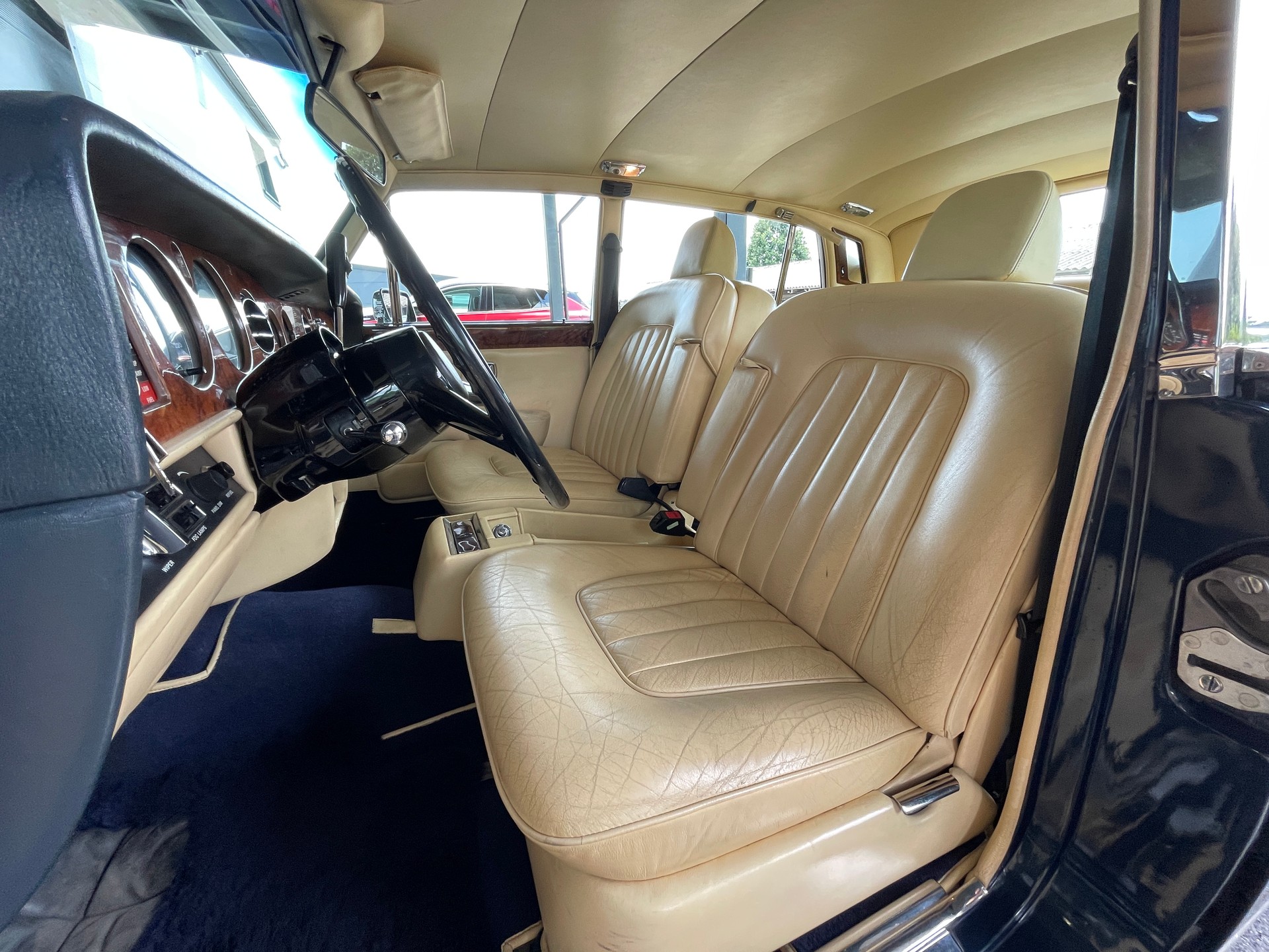 ROLLS-ROYCE Silver Wraith II-image-10