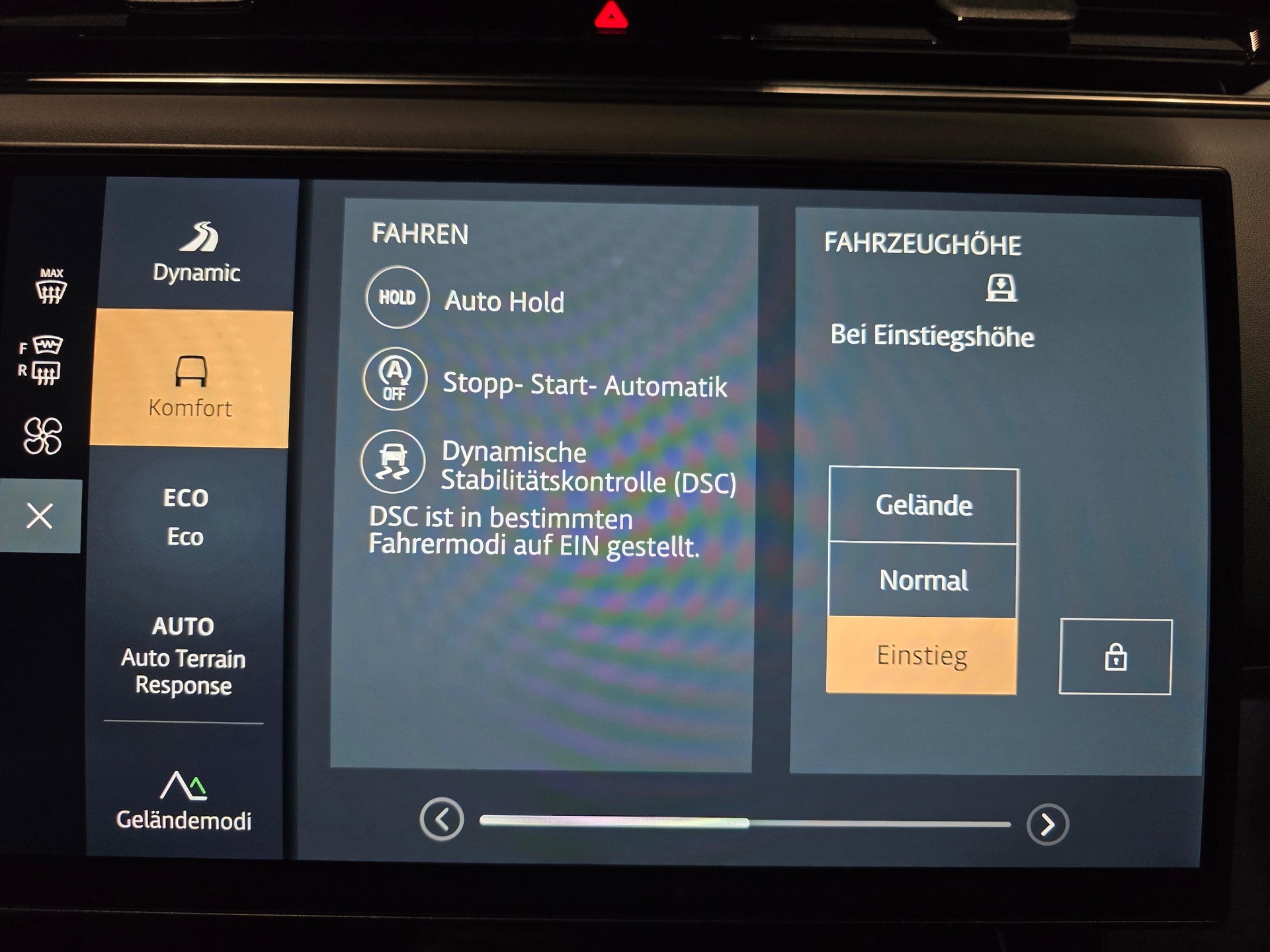 LAND ROVER Range Rover Sport 3.0 I6 300 HSE Dynamic-image-16