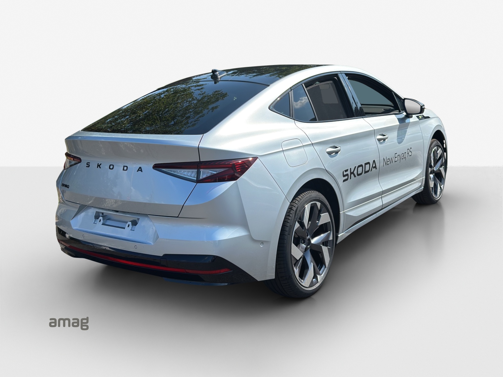 SKODA Enyaq Coupé RS 4x4-image-4