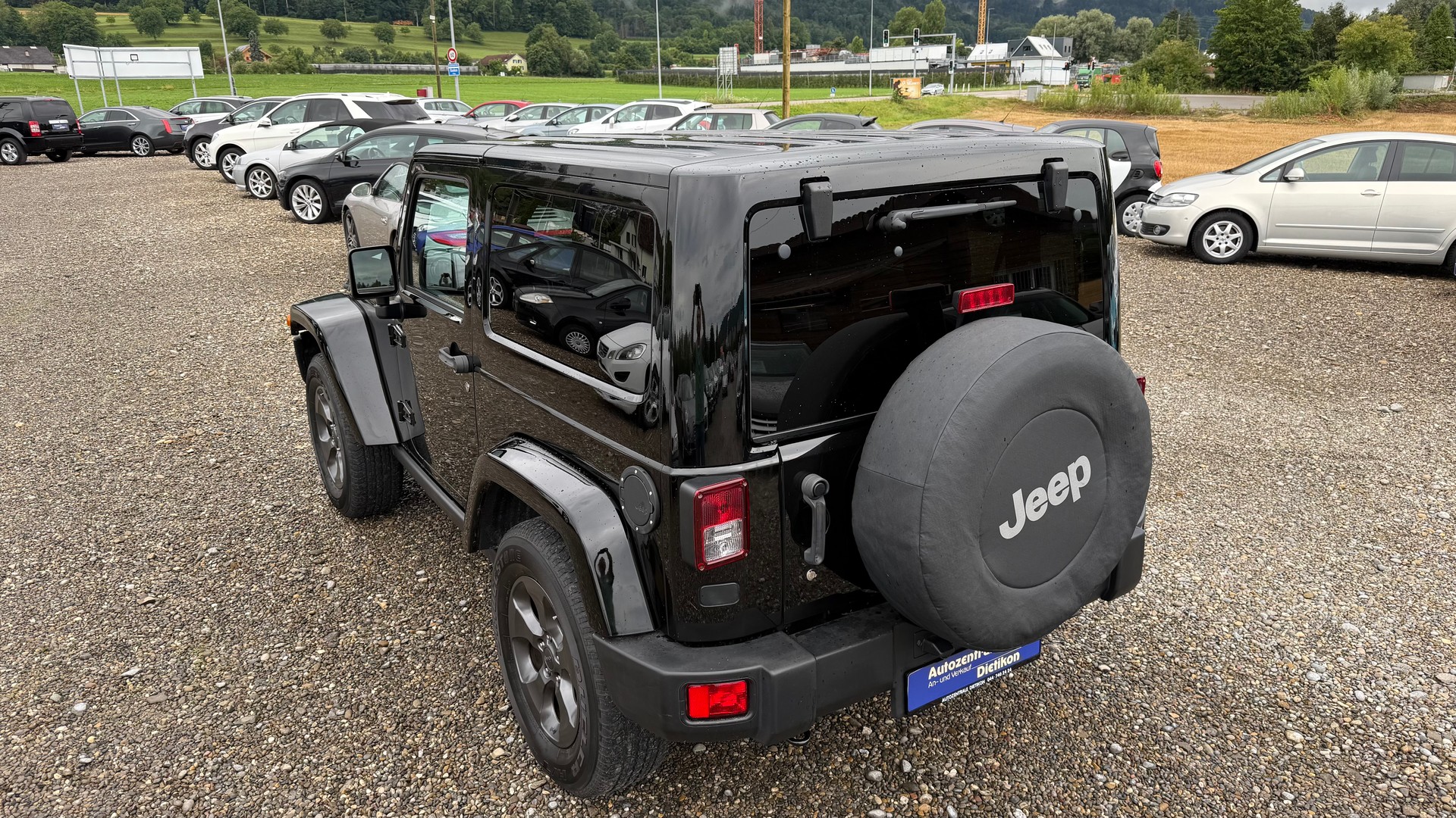 JEEP Wrangler 2.8 CRD Sahara Automatic hardtop-image-17