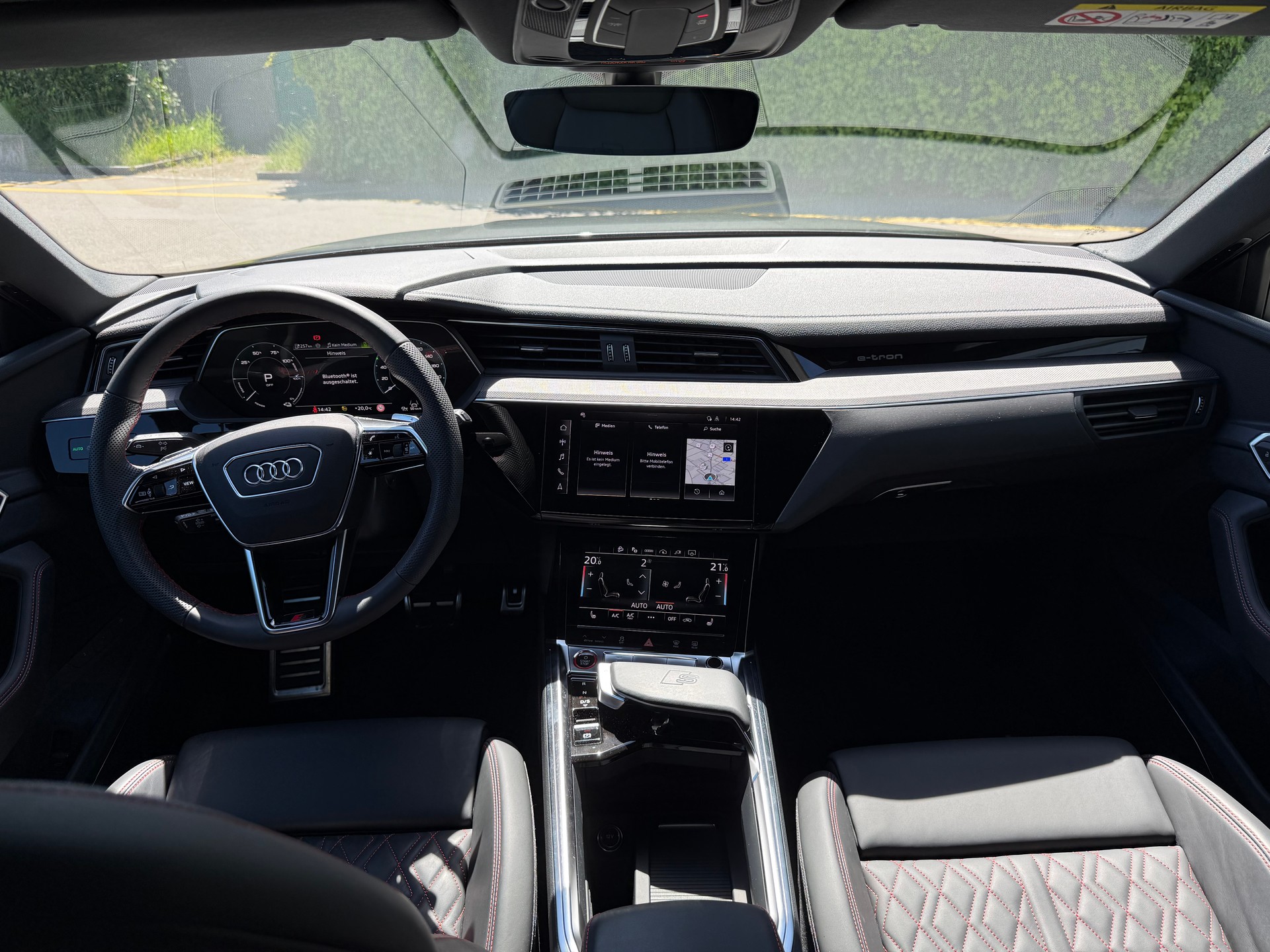 AUDI SQ8 e-tron quattro-image-6