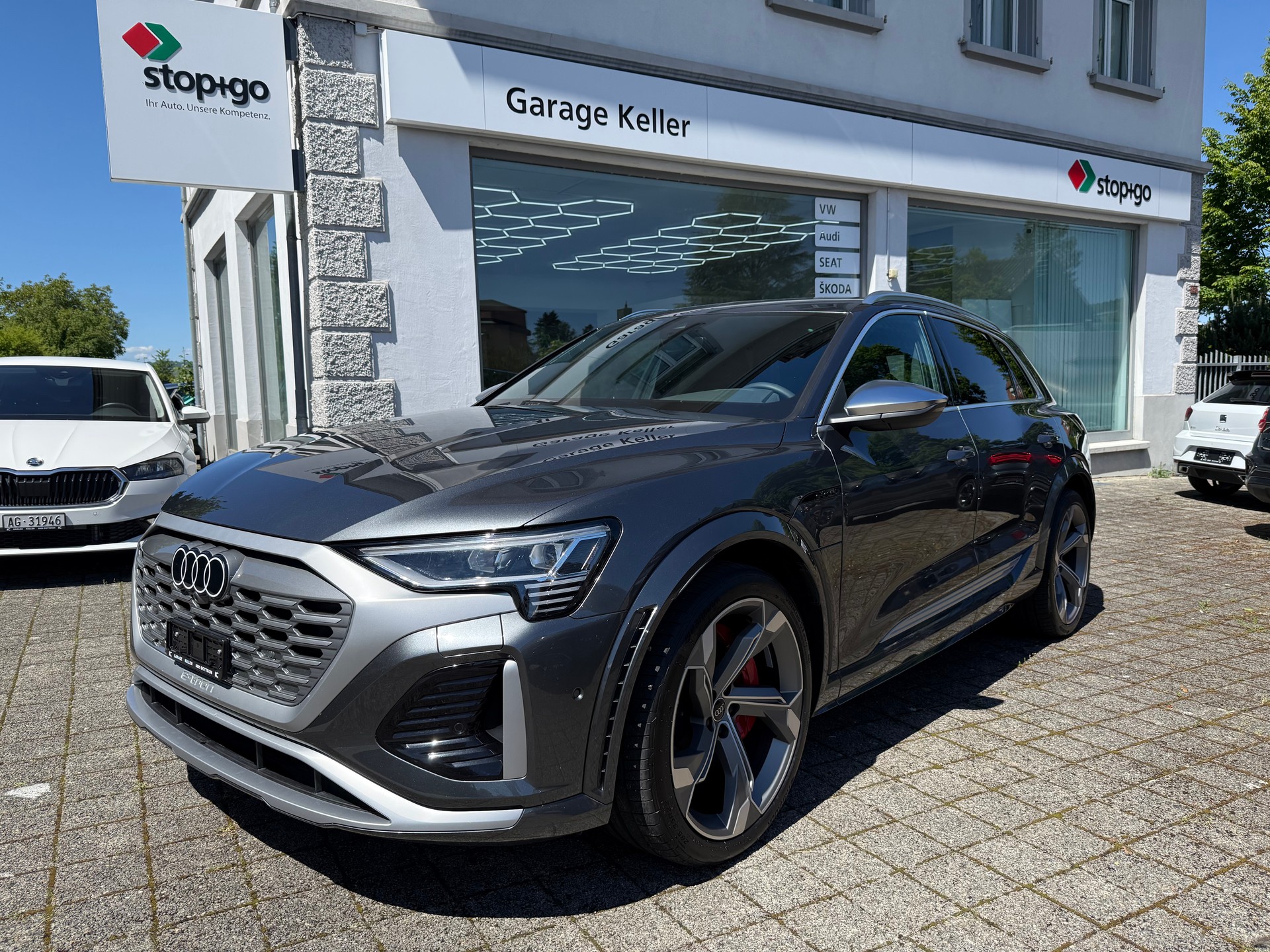AUDI SQ8 e-tron quattro-image-0