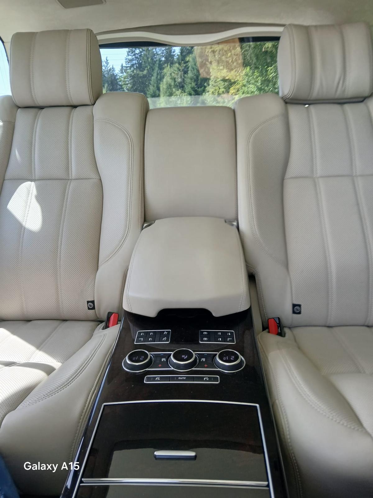 LAND ROVER Range Rover 4.4 SDV8 Autobiography mit neuem Motor und Turbos-image-2