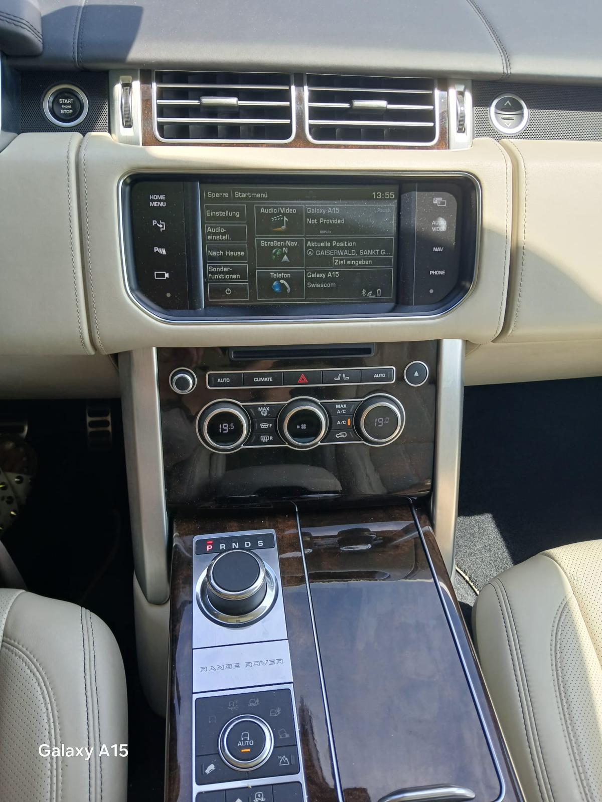 LAND ROVER Range Rover 4.4 SDV8 Autobiography mit neuem Motor und Turbos-image-9