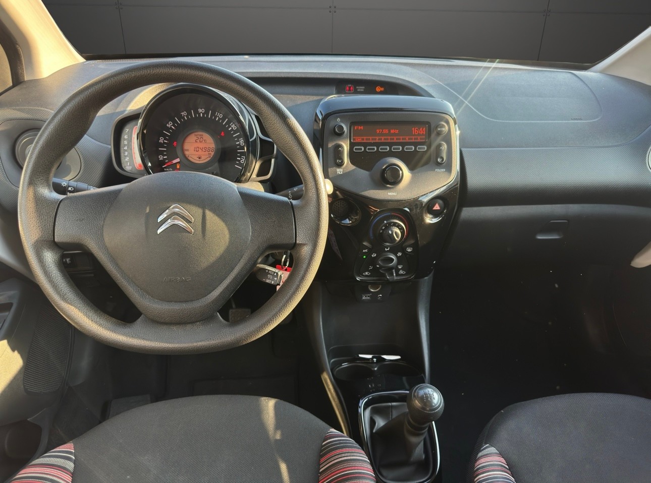 CITROEN C1 1.0 VTi Feel-image-4