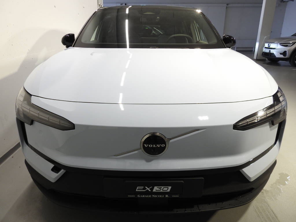 VOLVO EX 30 E60 Ultra-image-1
