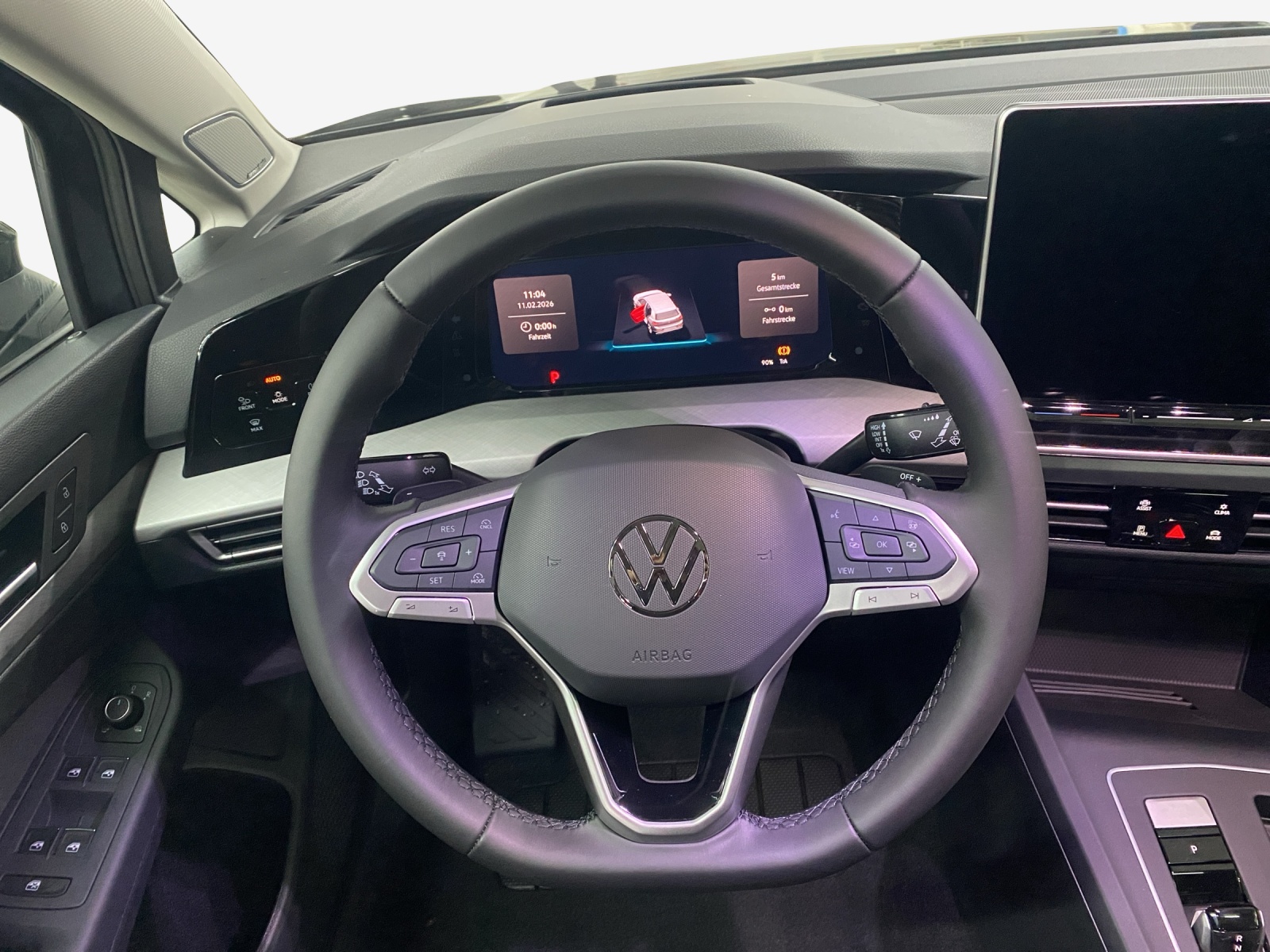 VW Golf 1.5 e TSI mHEV United DSG-image-9