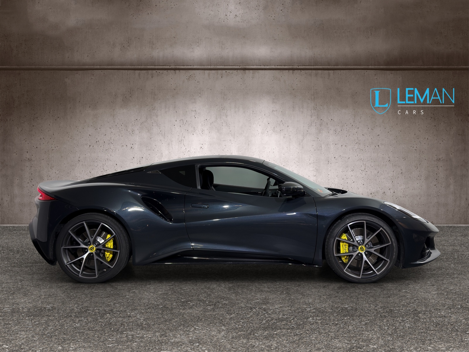 LOTUS Emira 3.5 V6 First Edition-image-4