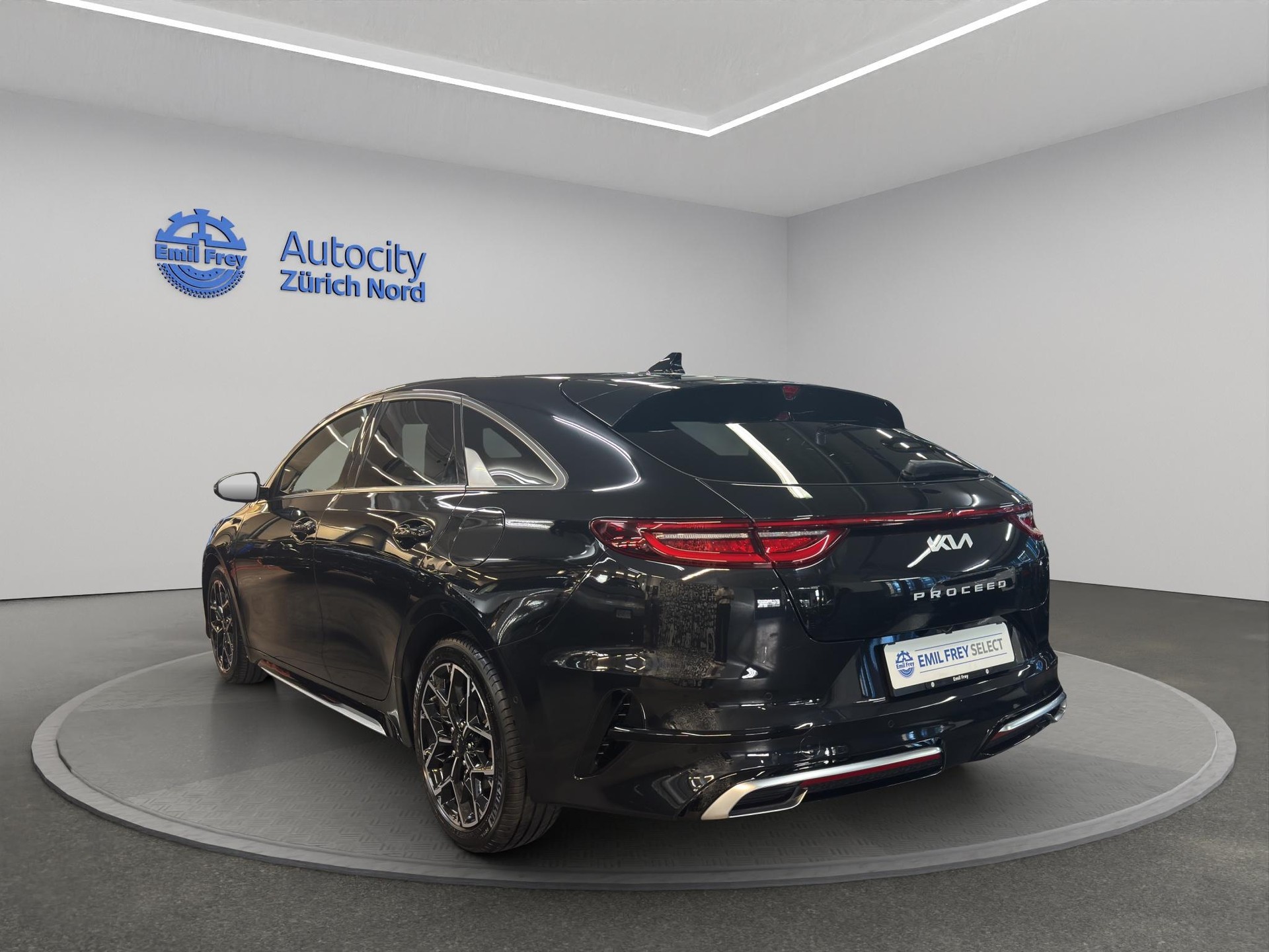 KIA ProCeed 1.5 T-GDi MHEV GT-Line-showroom-element-2