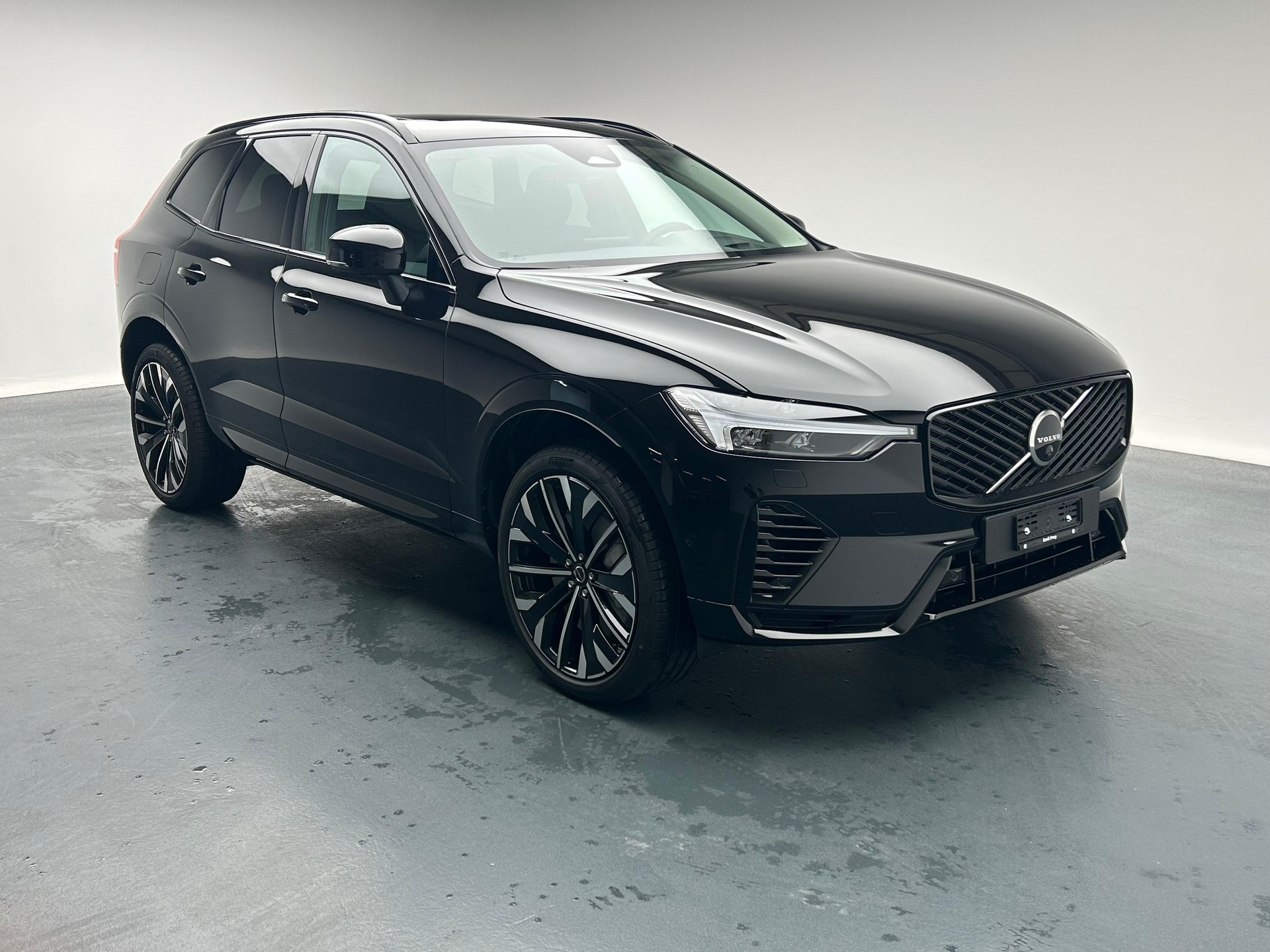 VOLVO XC60 2.0 T6 TE Ultra Dark eAWD-image-30