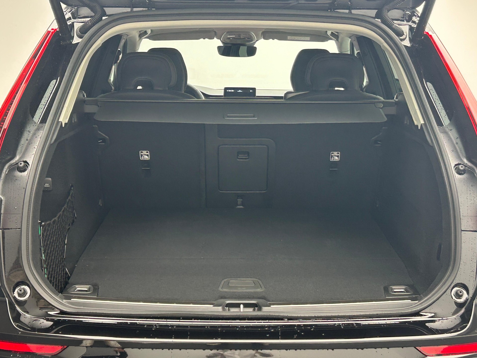VOLVO XC60 2.0 T6 TE Ultra Dark eAWD-image-22