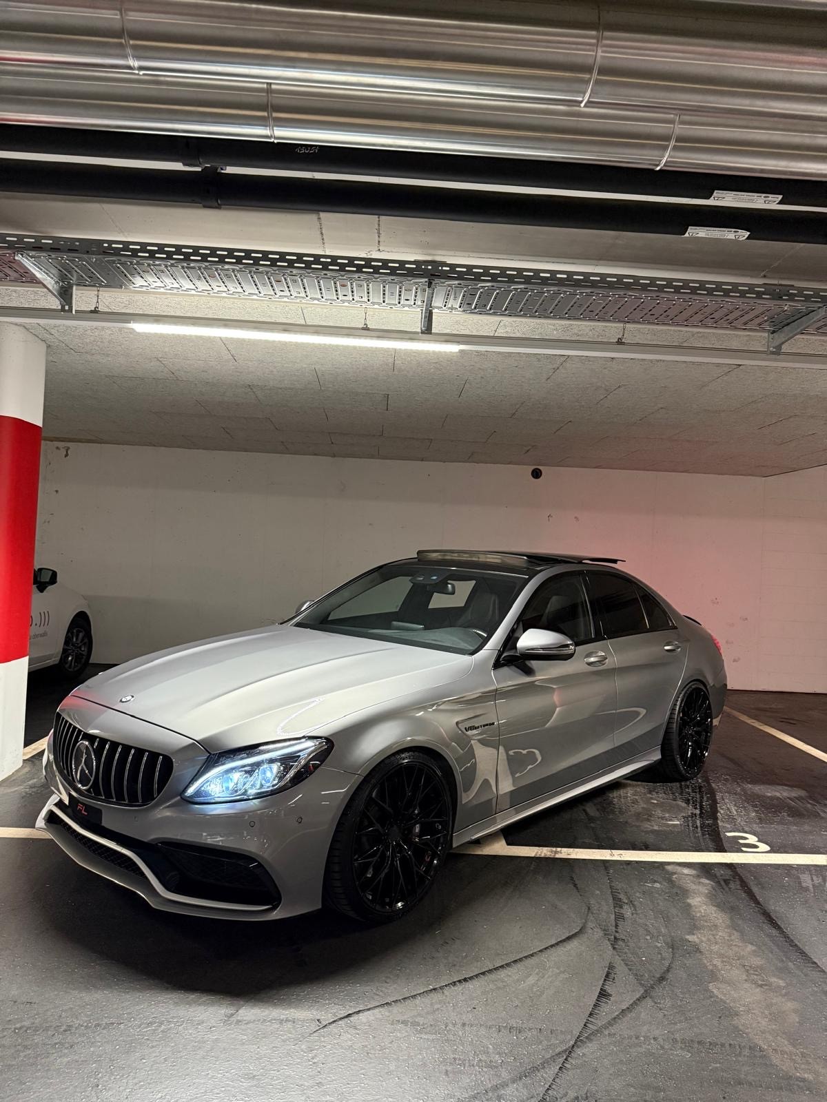 MERCEDES-BENZ C 63 AMG Speedshift-image-0