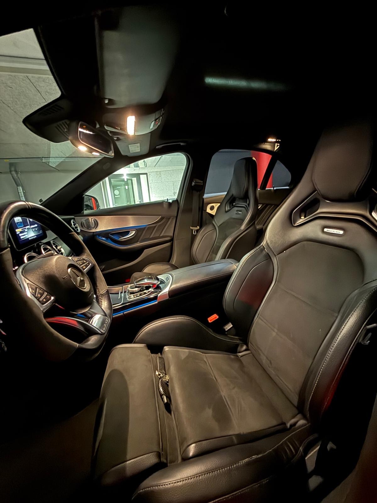 MERCEDES-BENZ C 63 AMG Speedshift-image-5