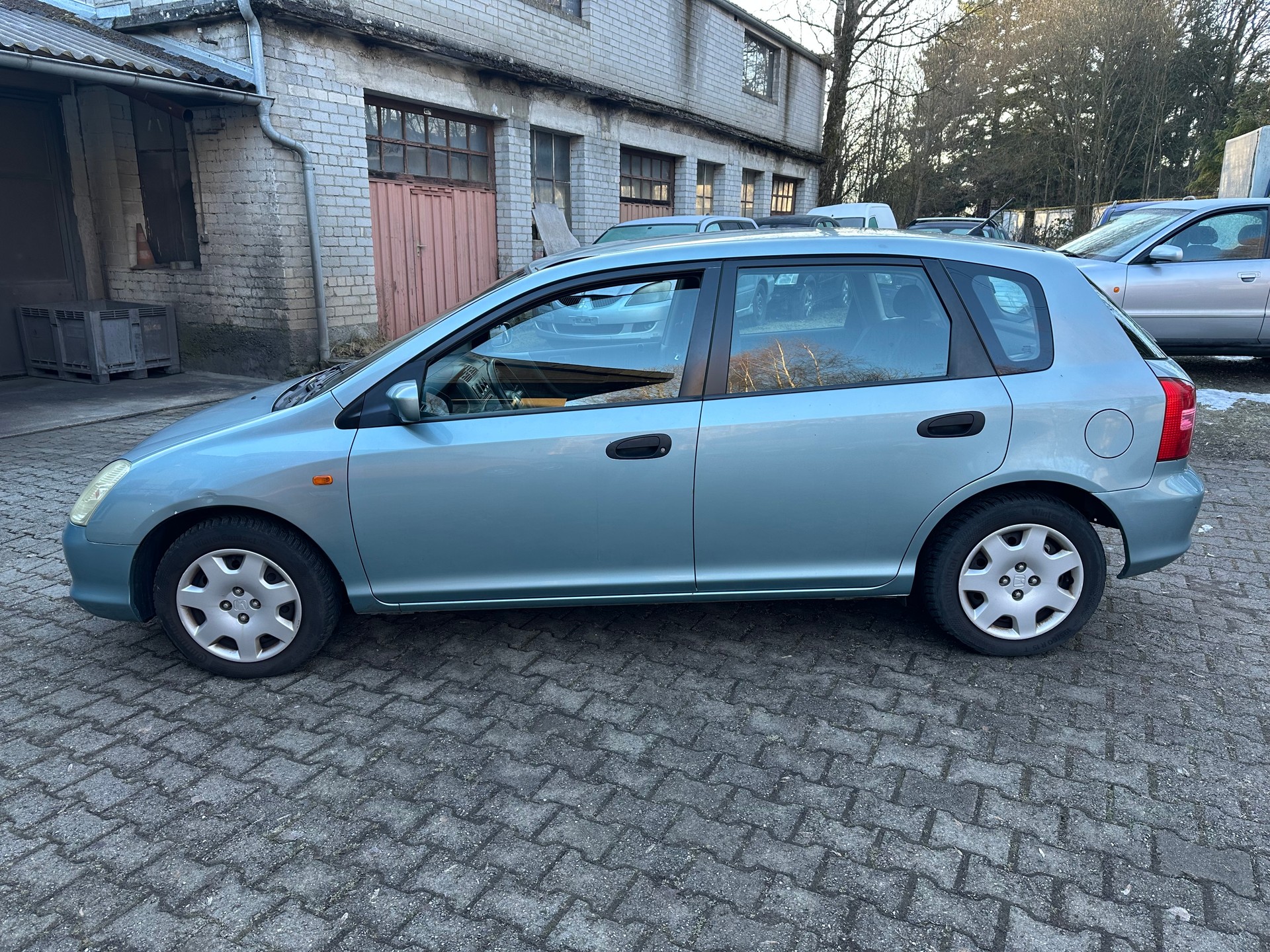 HONDA Civic 1.6i LS FIXPREIS-image-0