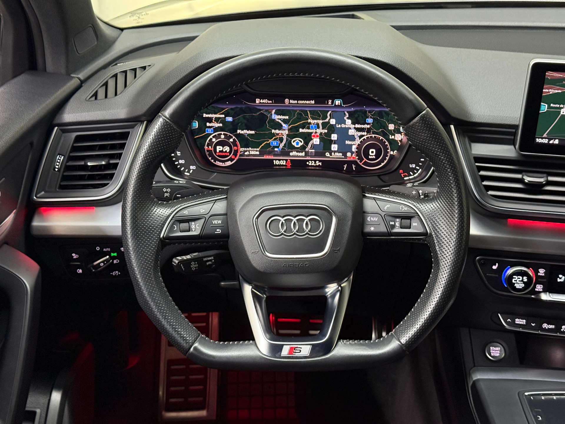 AUDI Q5 40 TDI sport quattro S-tronic-image-8