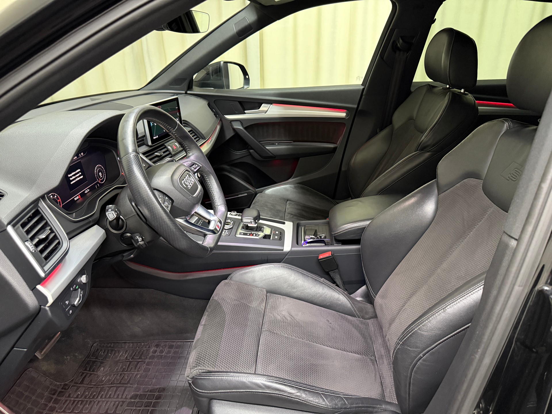 AUDI Q5 40 TDI sport quattro S-tronic-image-6