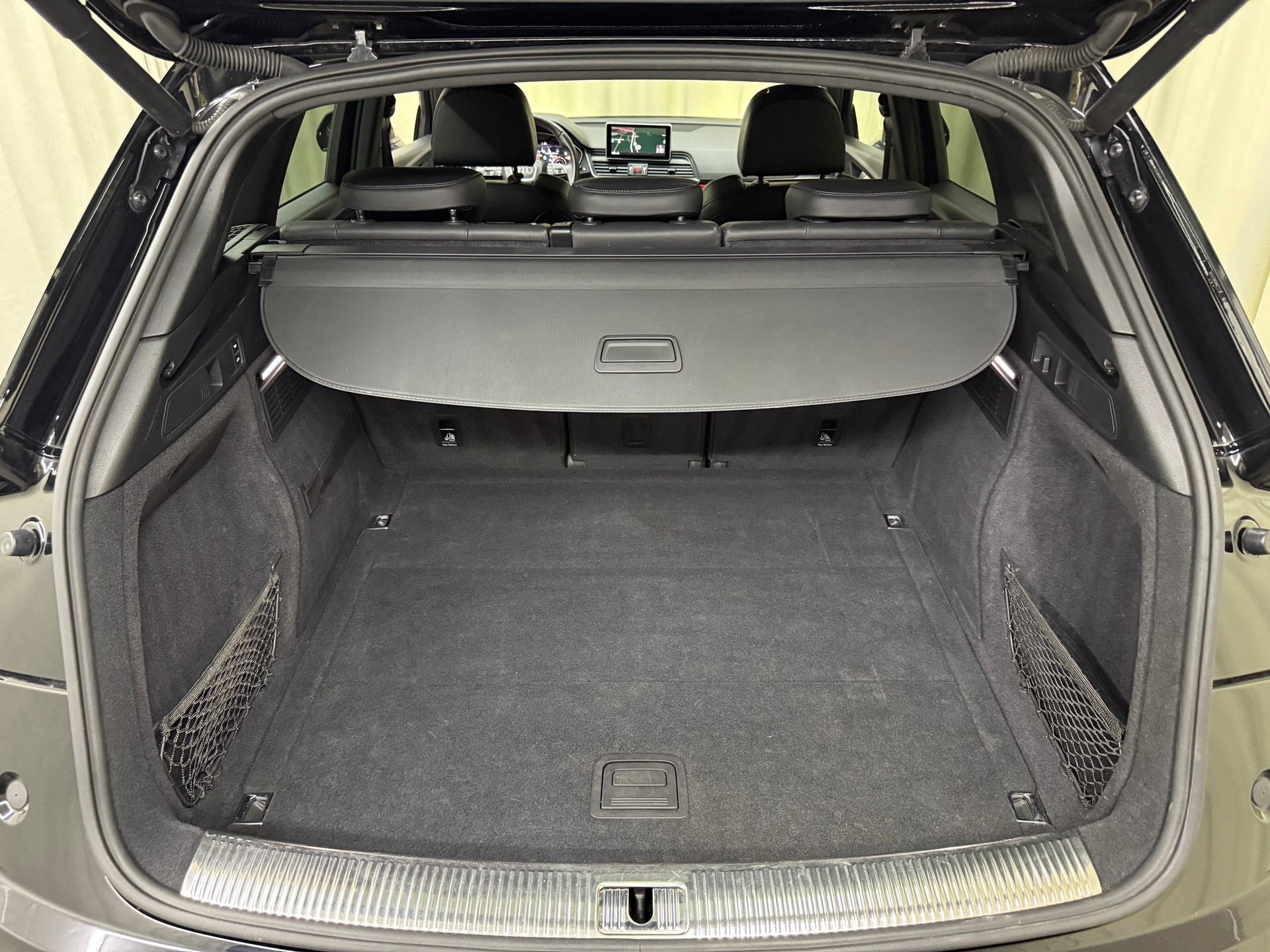 AUDI Q5 40 TDI sport quattro S-tronic-image-16