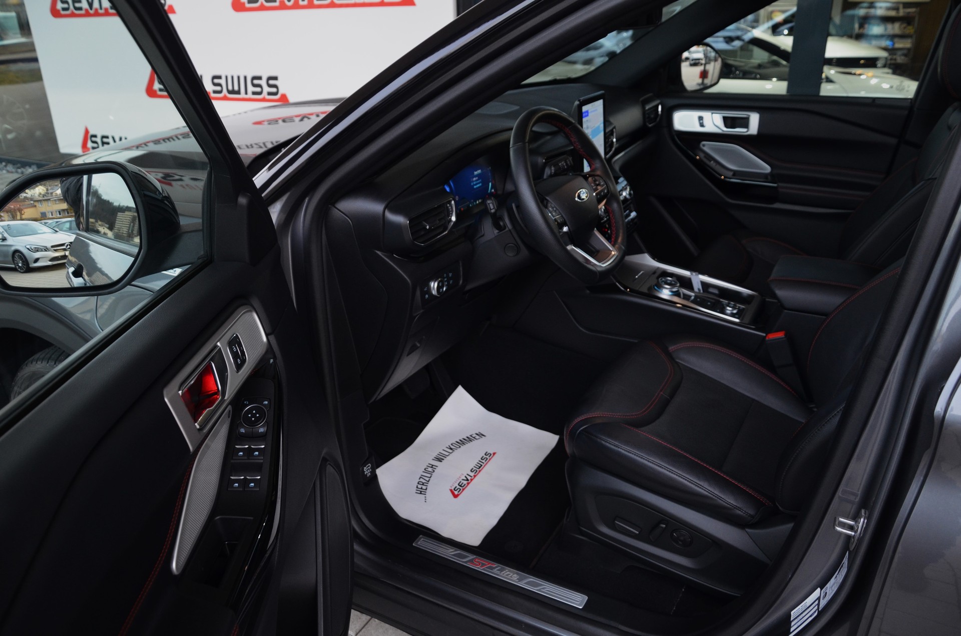 FORD Explorer 3.0 EcoB. Plug-in-Hybrid ST-Line 4WD Aut.*Frisch ab MFK,Werksgarantie bis 14.03.2027 oder 100'000km*-image-7