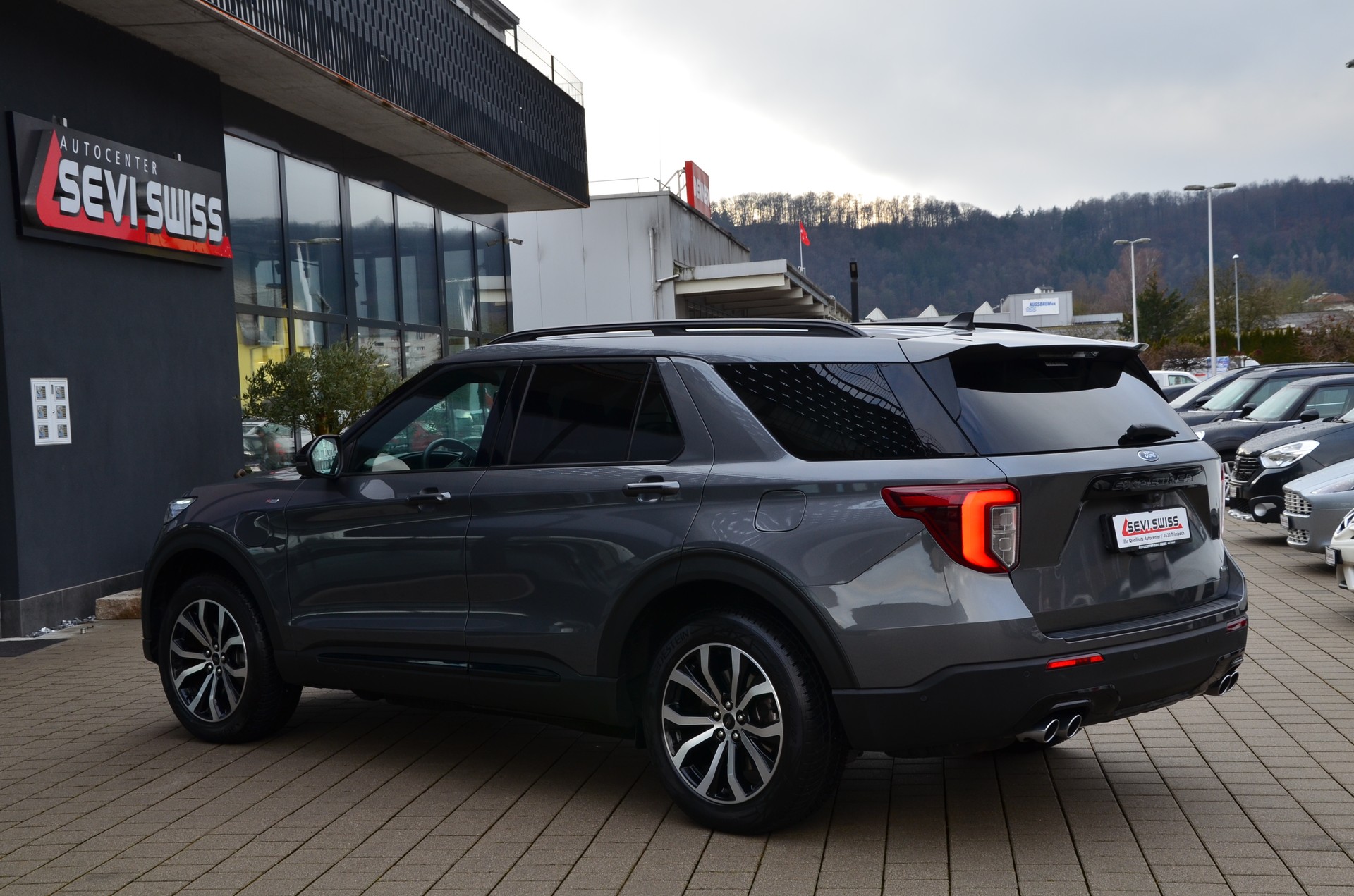 FORD Explorer 3.0 EcoB. Plug-in-Hybrid ST-Line 4WD Aut.*Frisch ab MFK,Werksgarantie bis 14.03.2027 oder 100'000km*-image-4