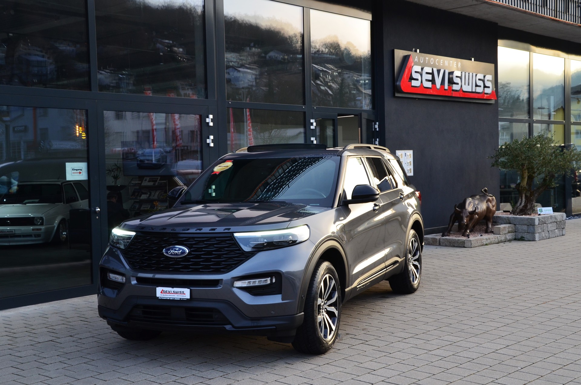 FORD Explorer 3.0 EcoB. Plug-in-Hybrid ST-Line 4WD Aut.*Frisch ab MFK,Werksgarantie bis 14.03.2027 oder 100'000km*-image-6