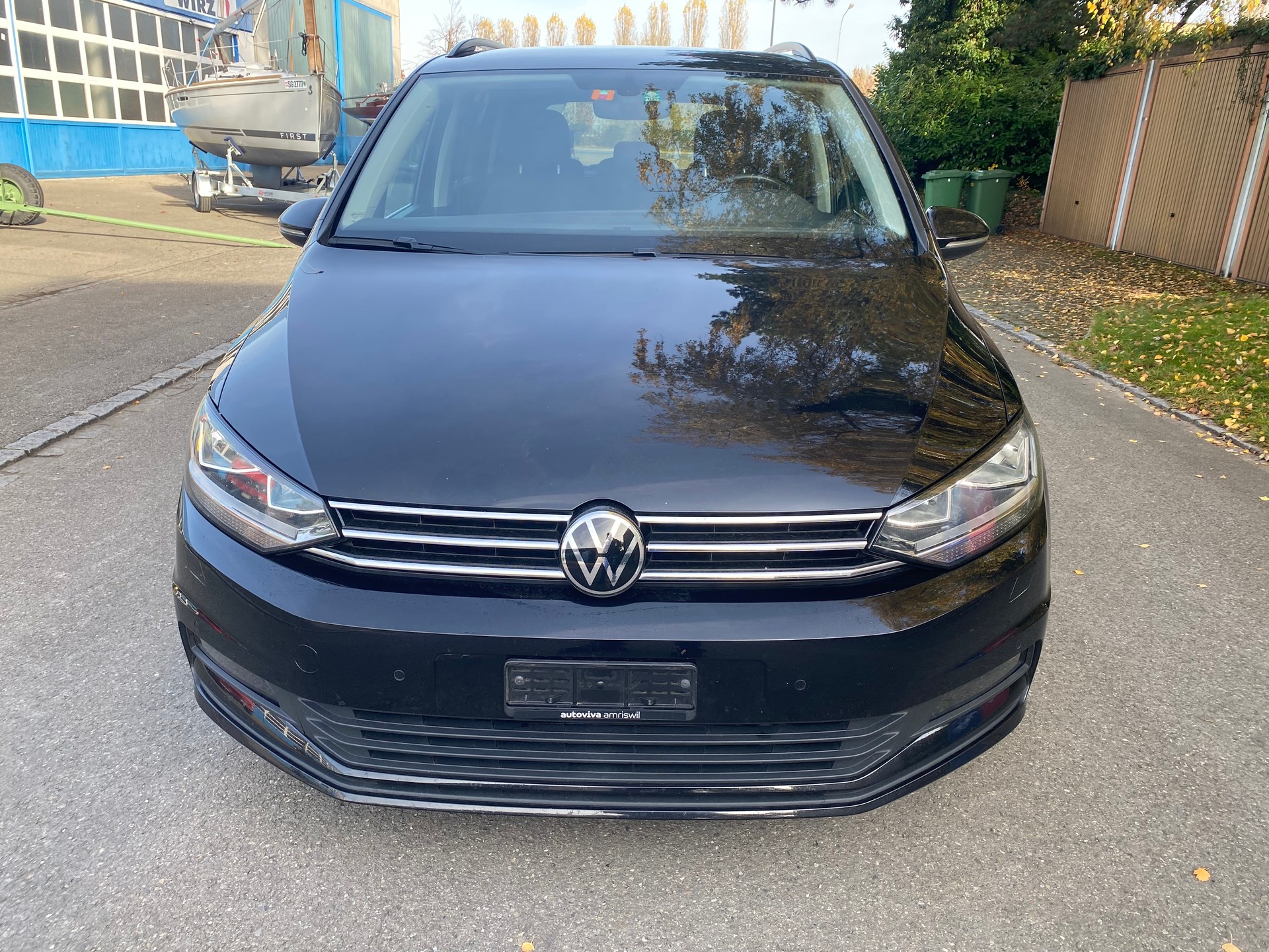 VW Touran 2.0 TDI BlueMotion Technology United DSG-image-1