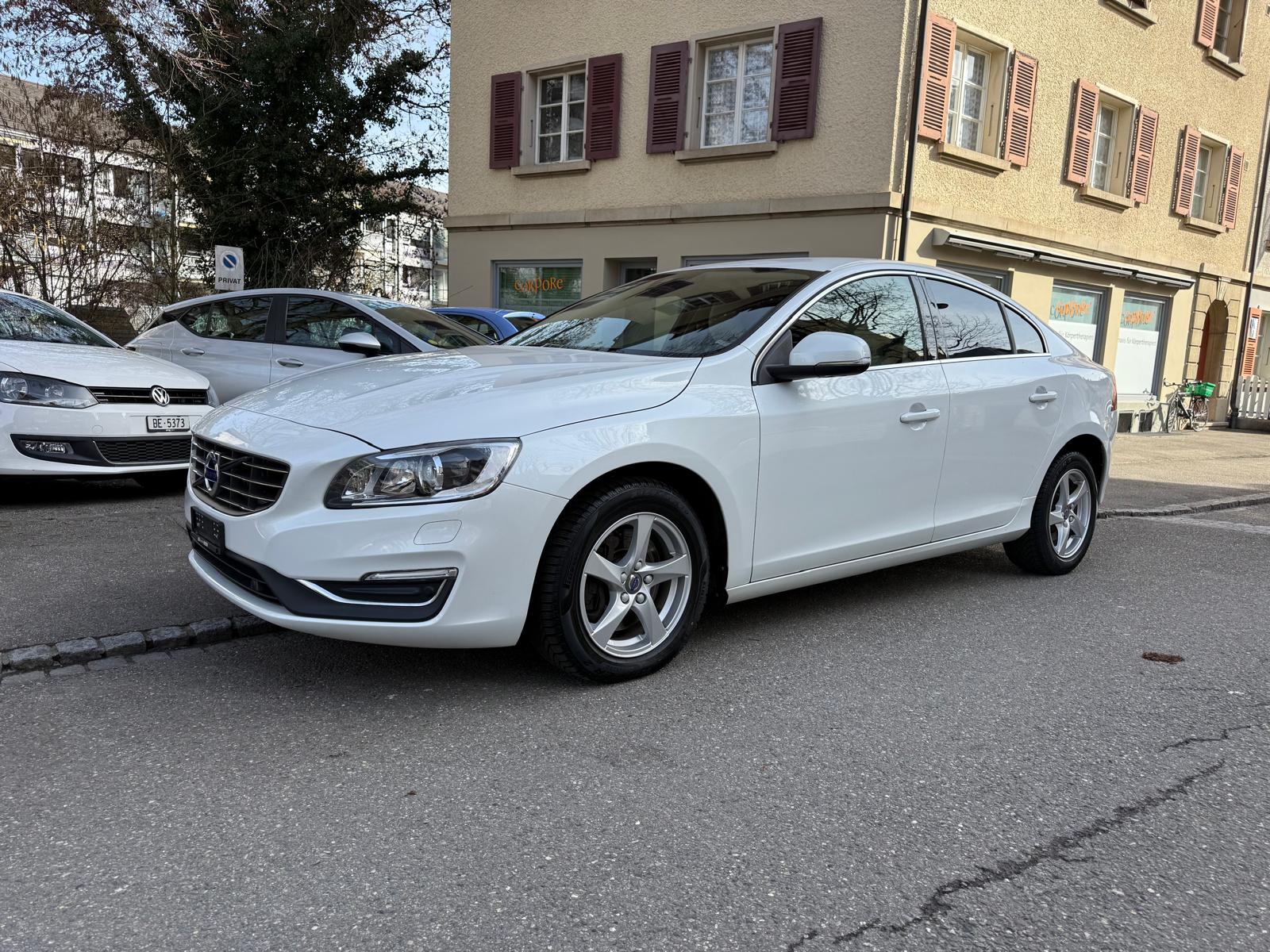 VOLVO S60 T6 Summum Geartronic-image-1
