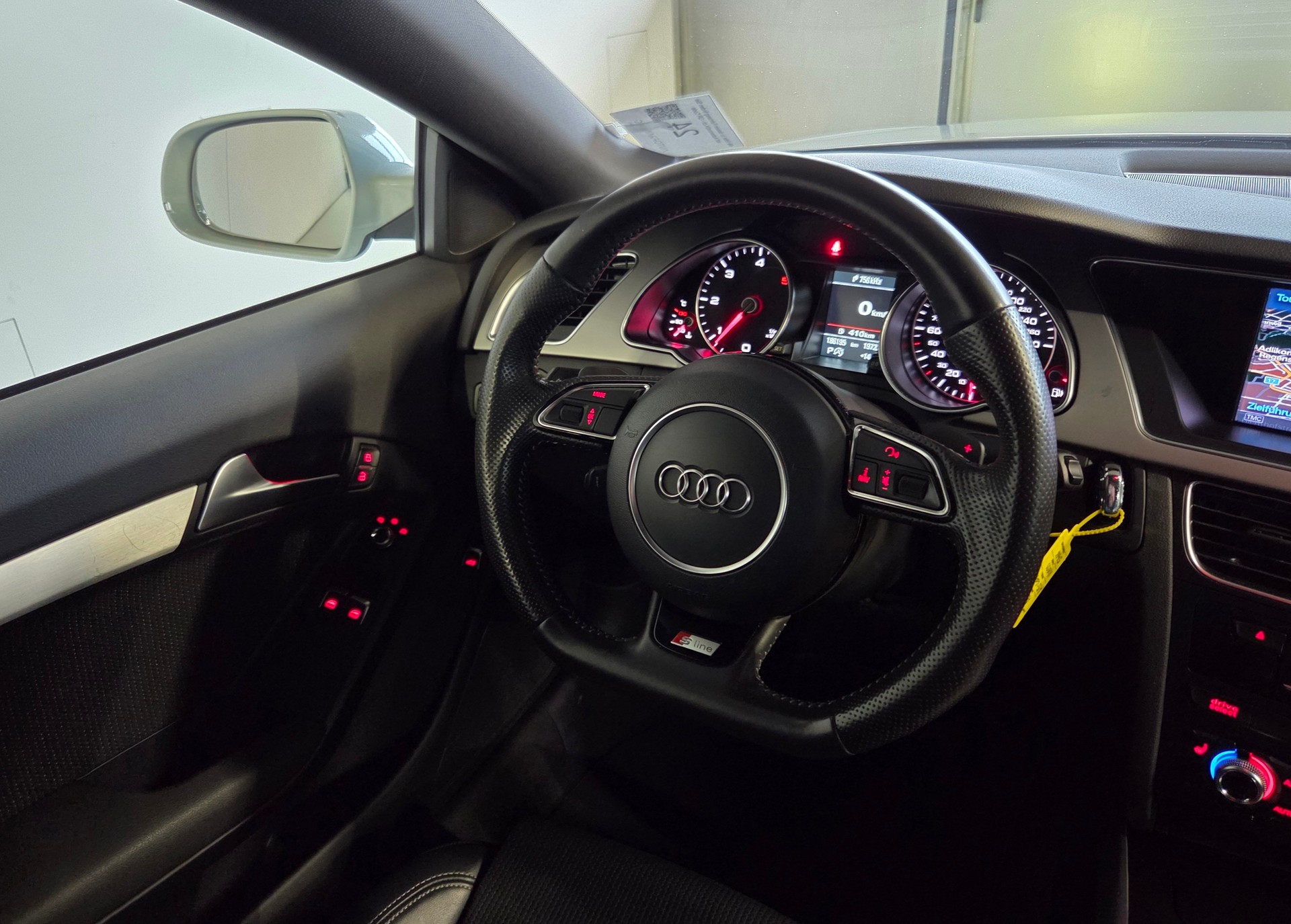 AUDI A5 Coupé 2.0 TDI 190 quattro S-Tronic-image-15