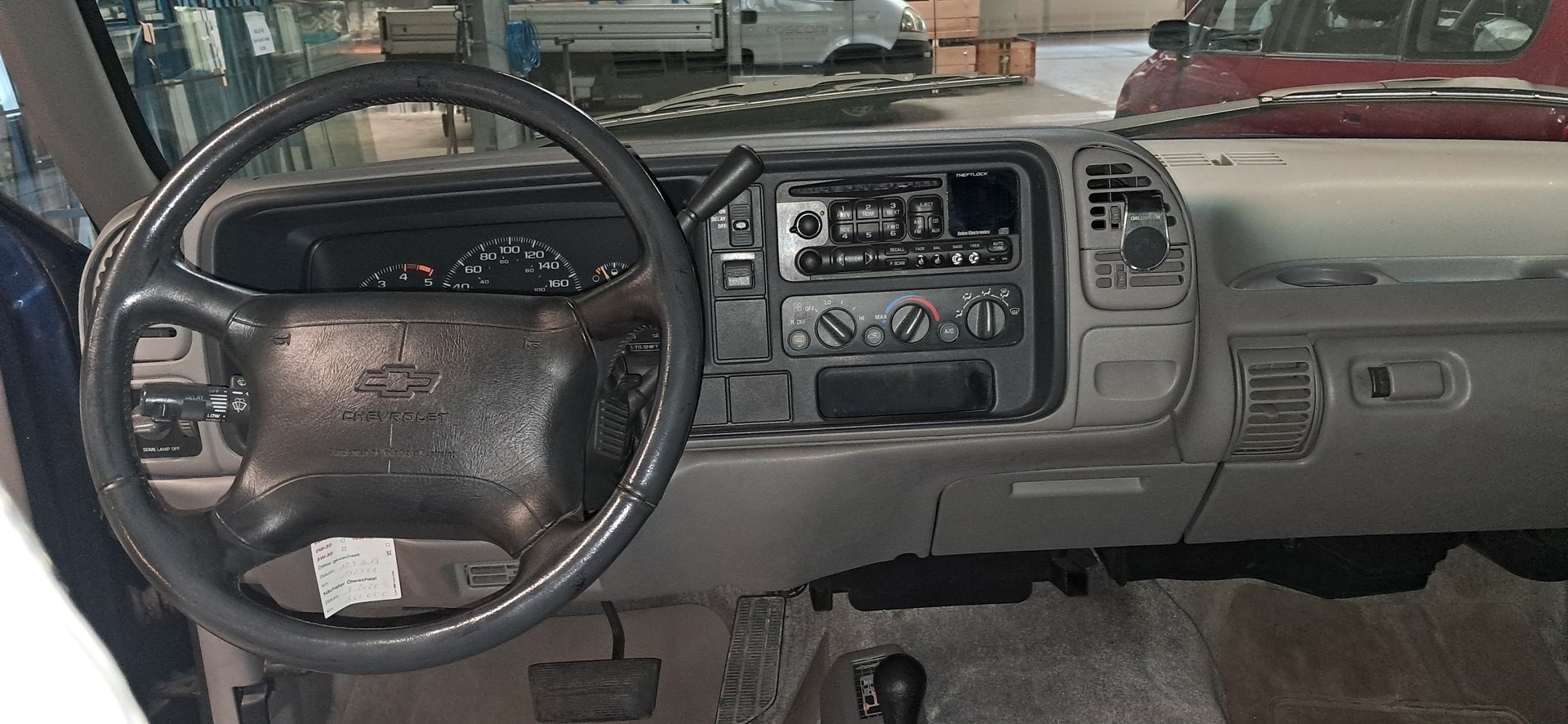 CHEVROLET TAHOE-image-5