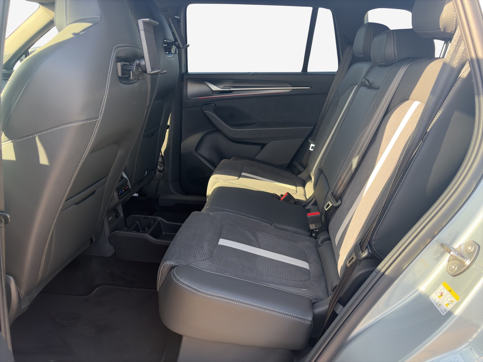 SKODA Kodiaq 1.5 TSI PHEV Sportline-image-11