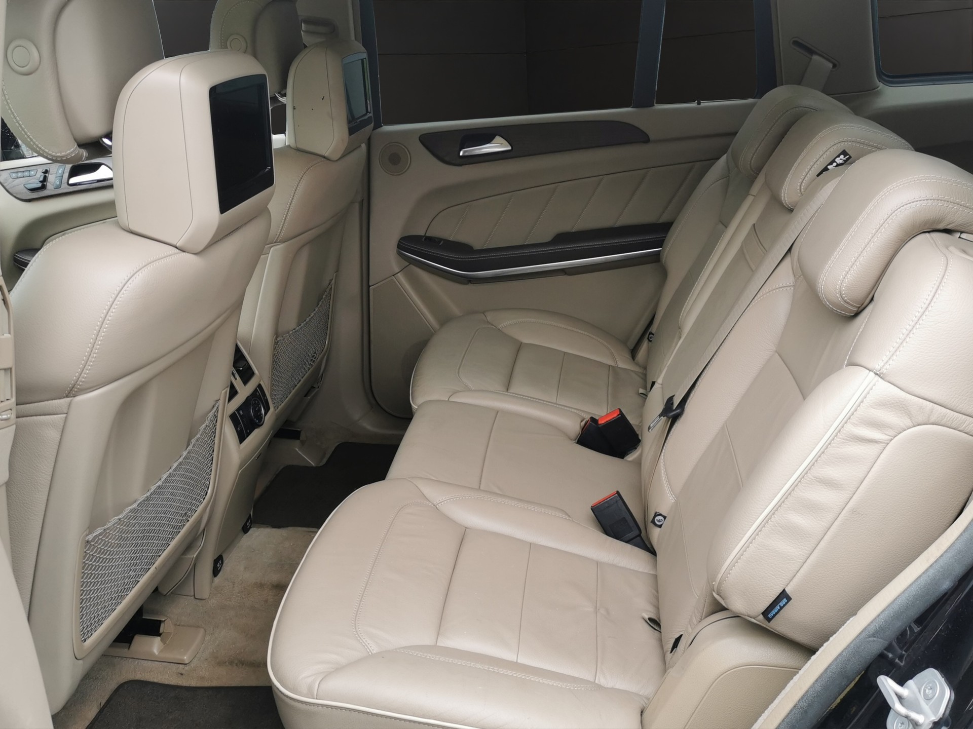 MERCEDES-BENZ GL 500 4Matic 7G-Tronic-image-13