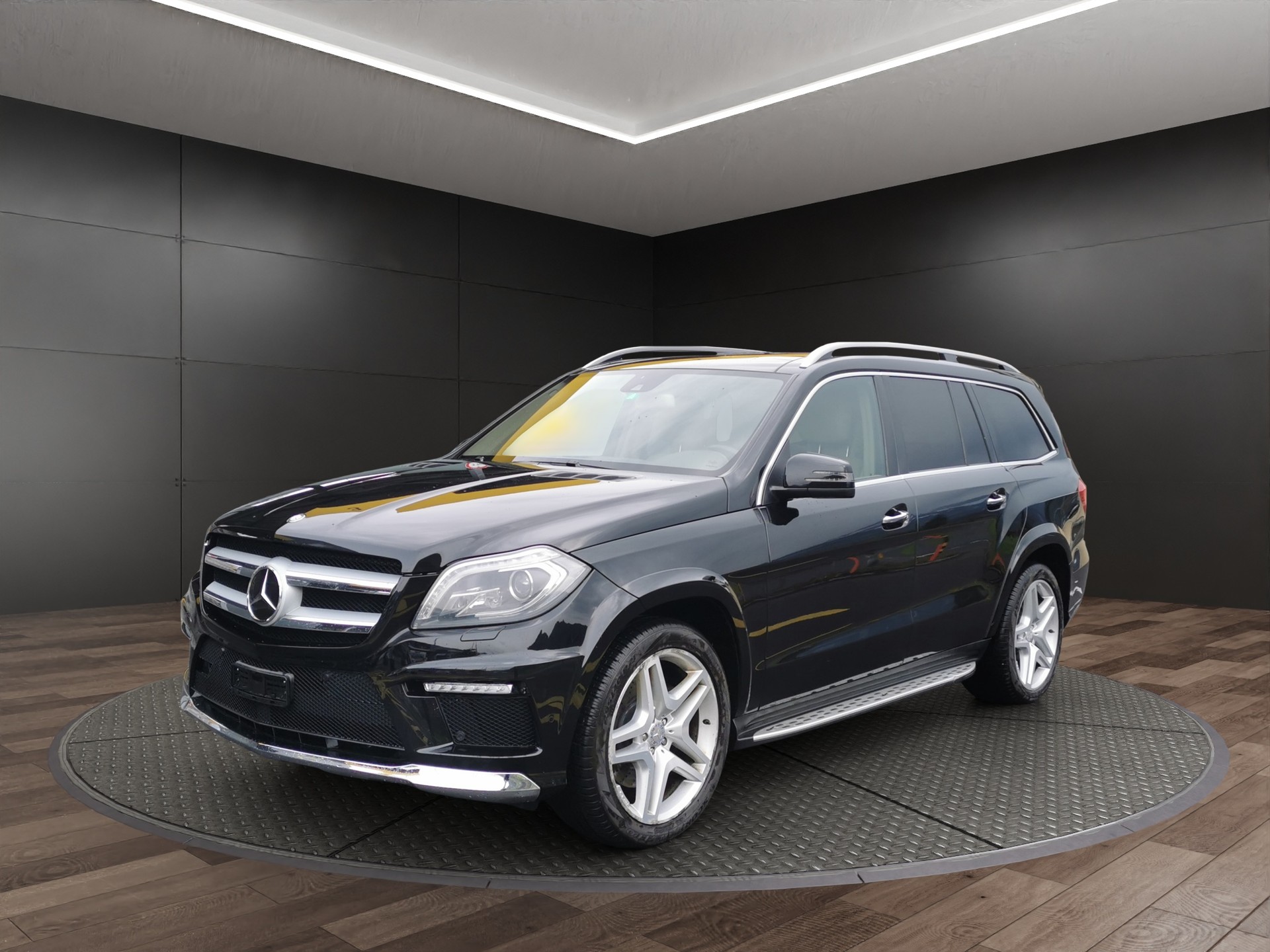 MERCEDES-BENZ GL 500 4Matic 7G-Tronic-showroom-element-1
